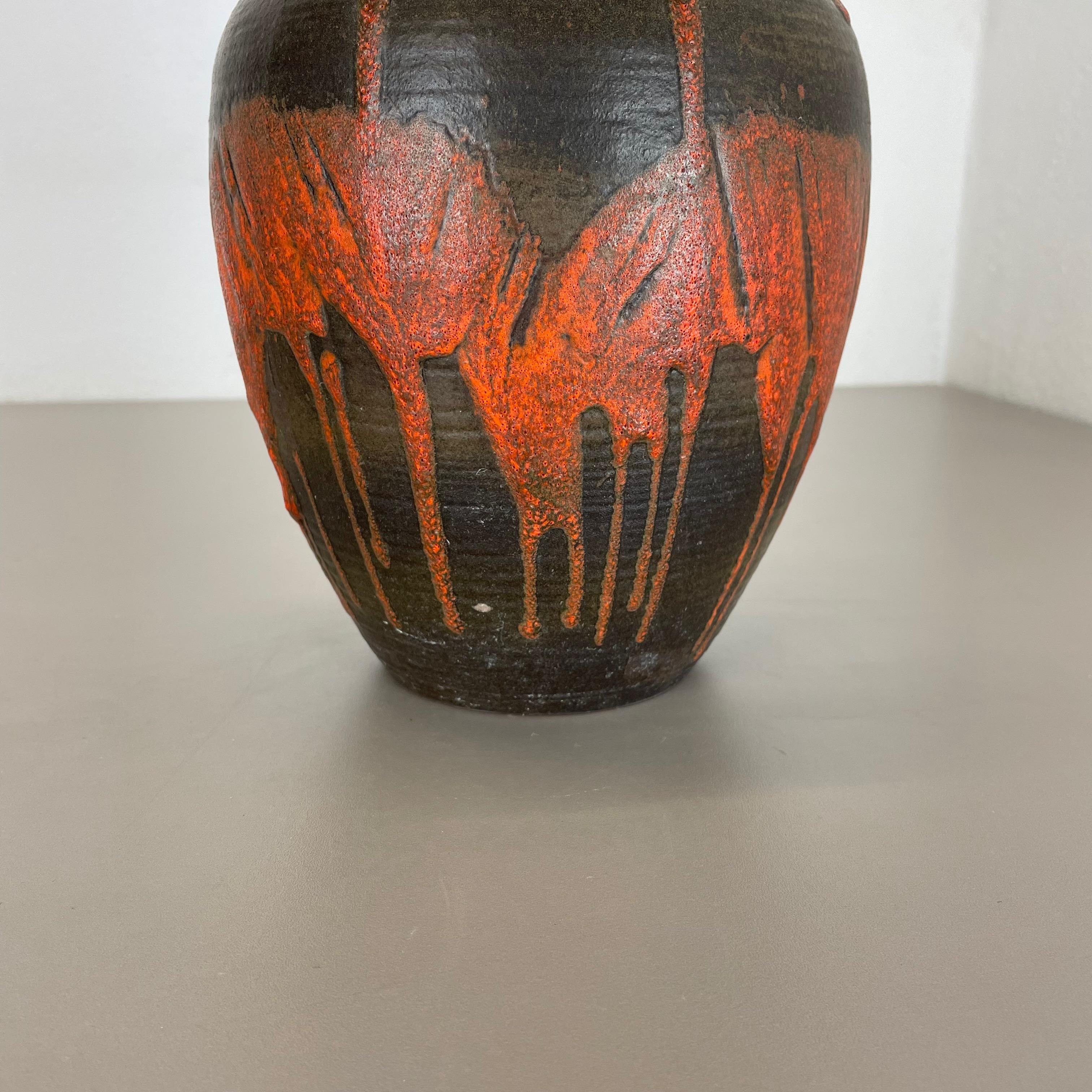 Vase aus fetter Lava-Keramik Heinz Siery Carstens Tönnieshof, Deutschland, 1970er Jahre im Angebot 7