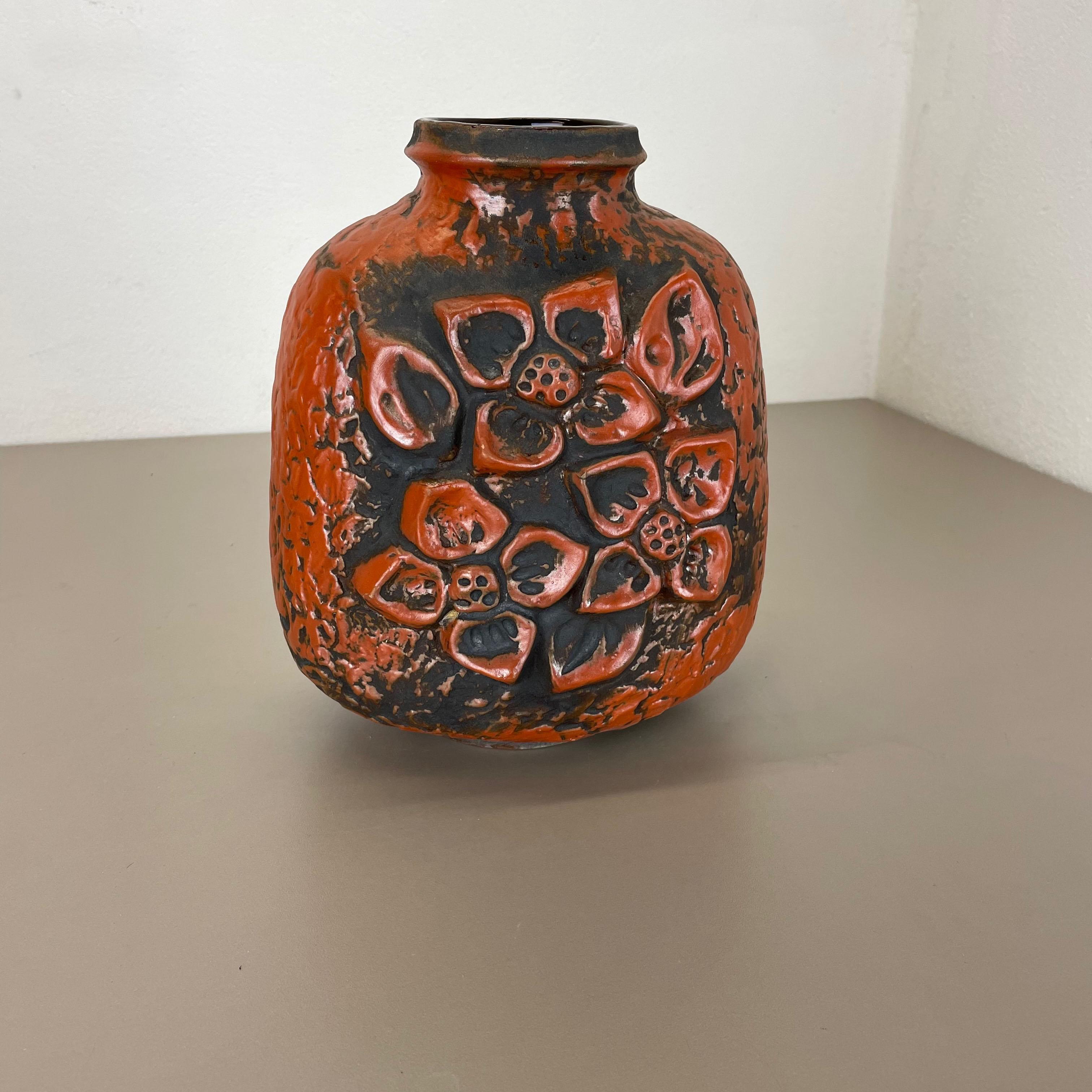 Fat Lava-Keramikvase, Heinz Siery Carstens Tnnieshof, Deutschland, 1970er Jahre (Moderne der Mitte des Jahrhunderts) im Angebot