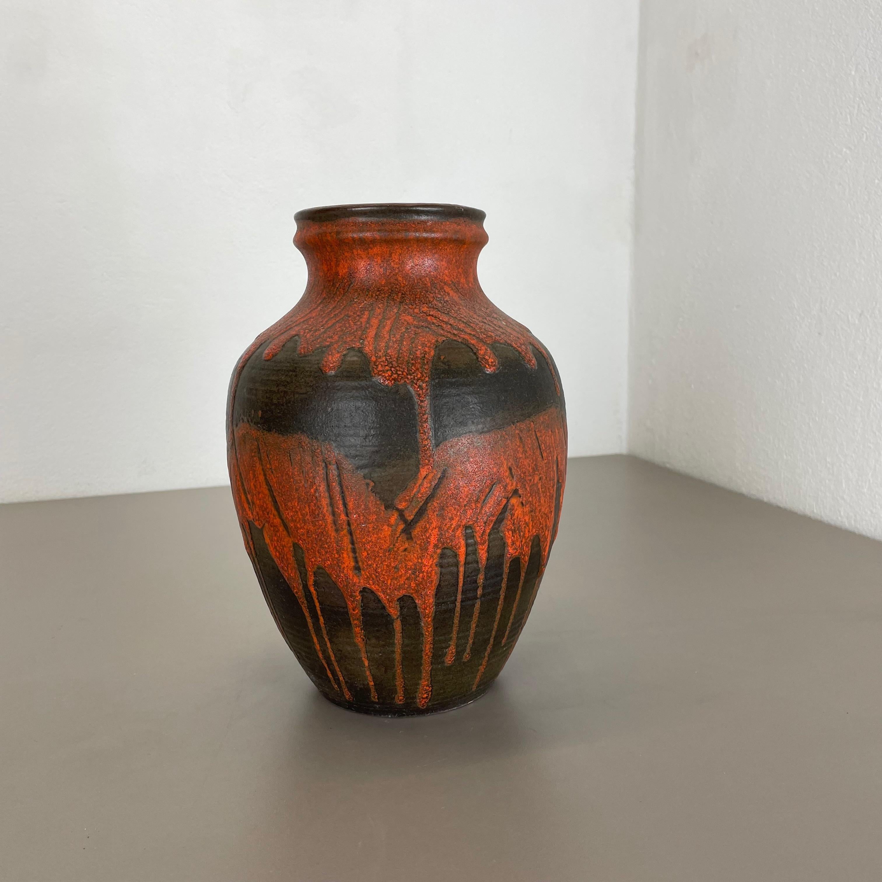 Mid-Century Modern Fat Lava Ceramic Pottery Vase Heinz Siery Carstens Tönnieshof, Germany, 1970s For Sale