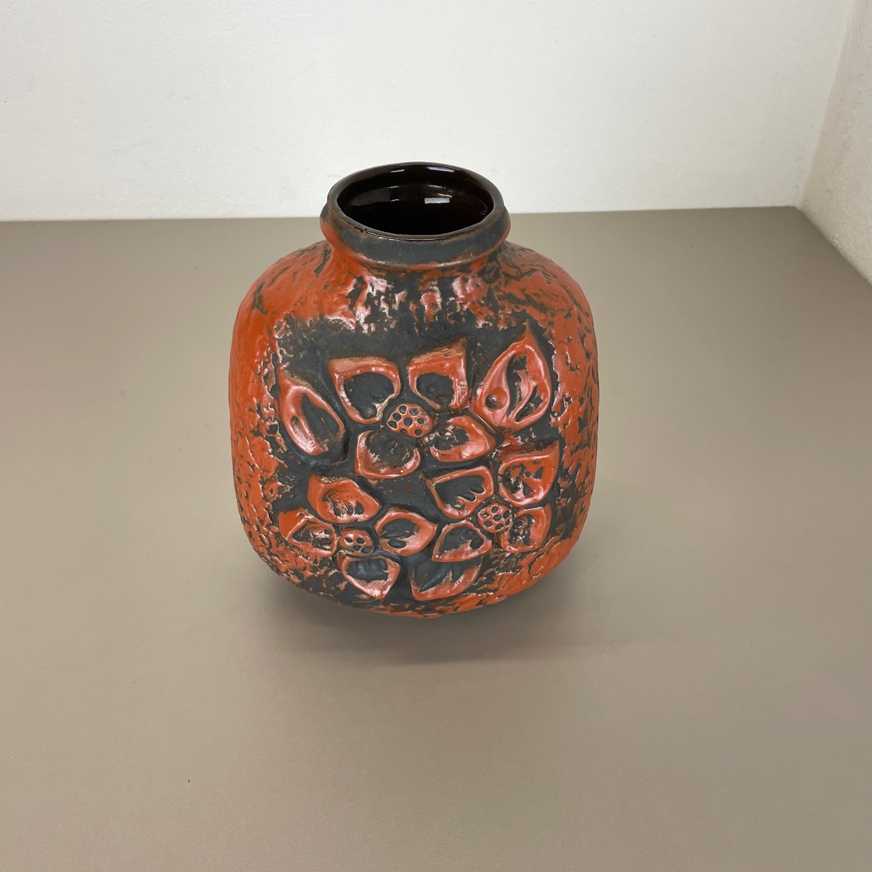 Vase en céramique de lave grasse Heinz Siery Carstens Tnnieshof, Allemagne, 1970 Bon état - En vente à Kirchlengern, DE