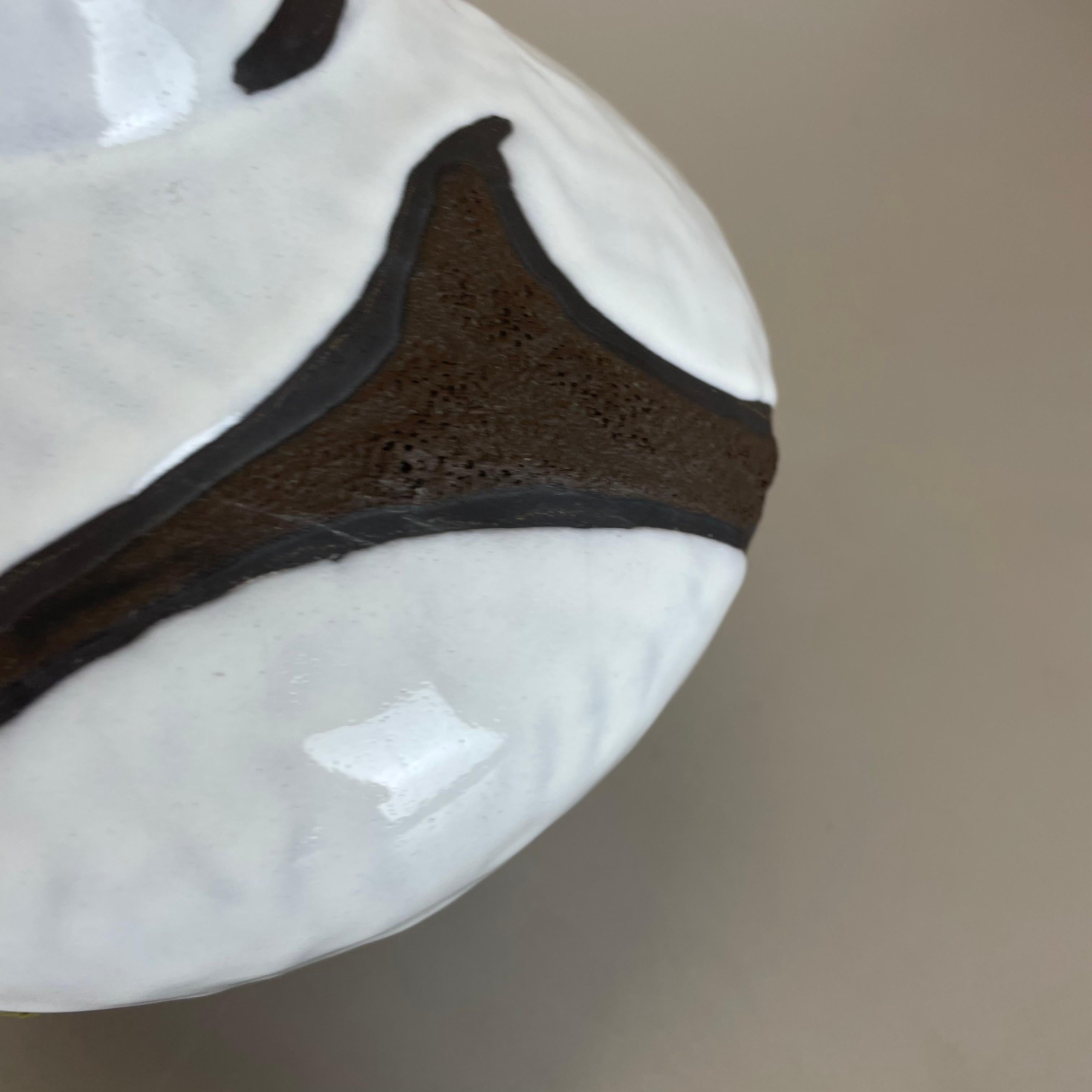 Fat Lava Ceramic Vase 103 