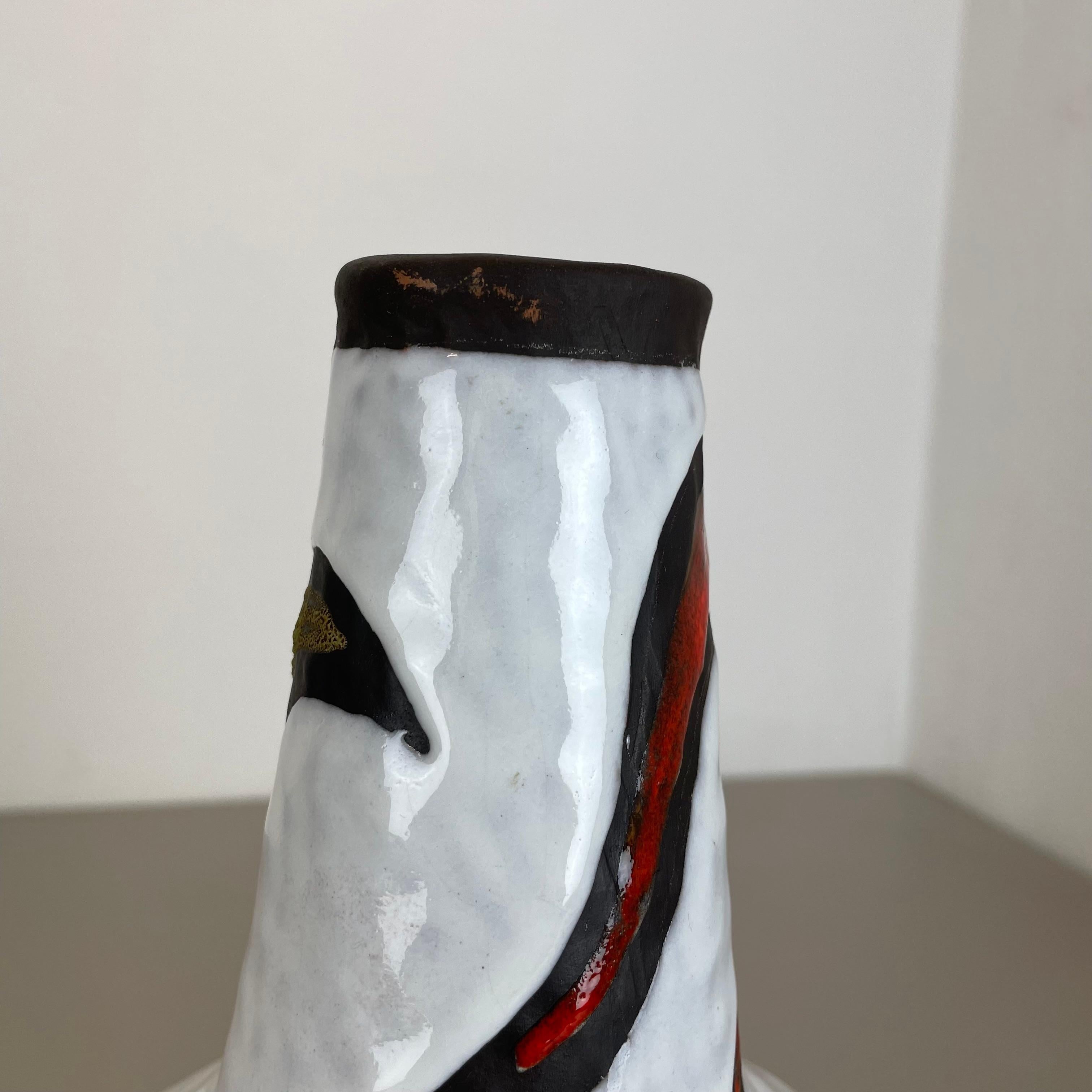 Fat Lava Ceramic Vase 103 