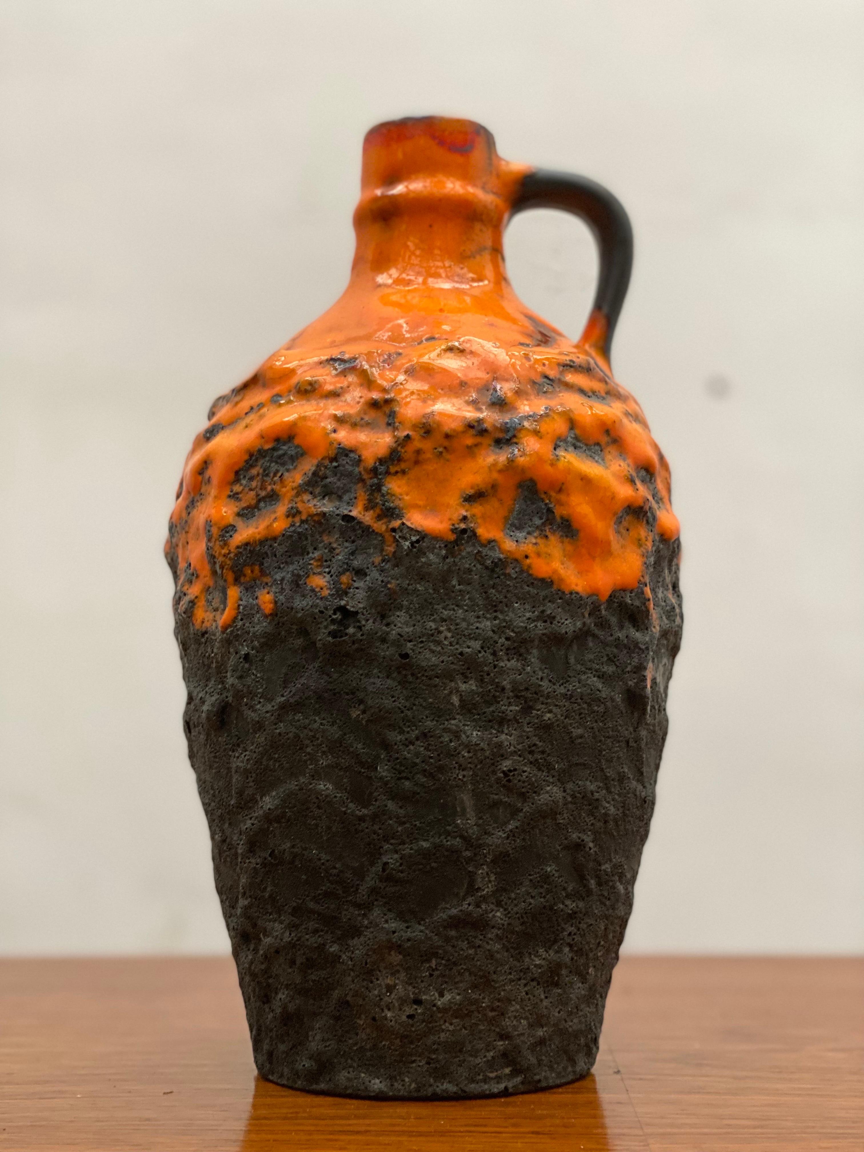 Fat Lava Ceramic Vase Carstens Tönnieshof, Germany, 1960s In Good Condition For Sale In Antwerp, BE