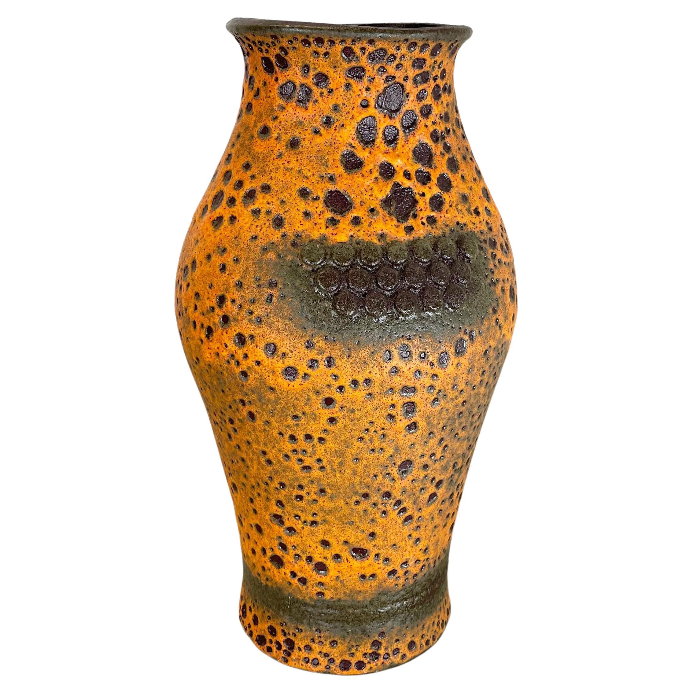 Fat Lava Ceramic Vase "Robot" by Heinz Siery Carstens Tönnieshof, Germany,  1960s For Sale at 1stDibs