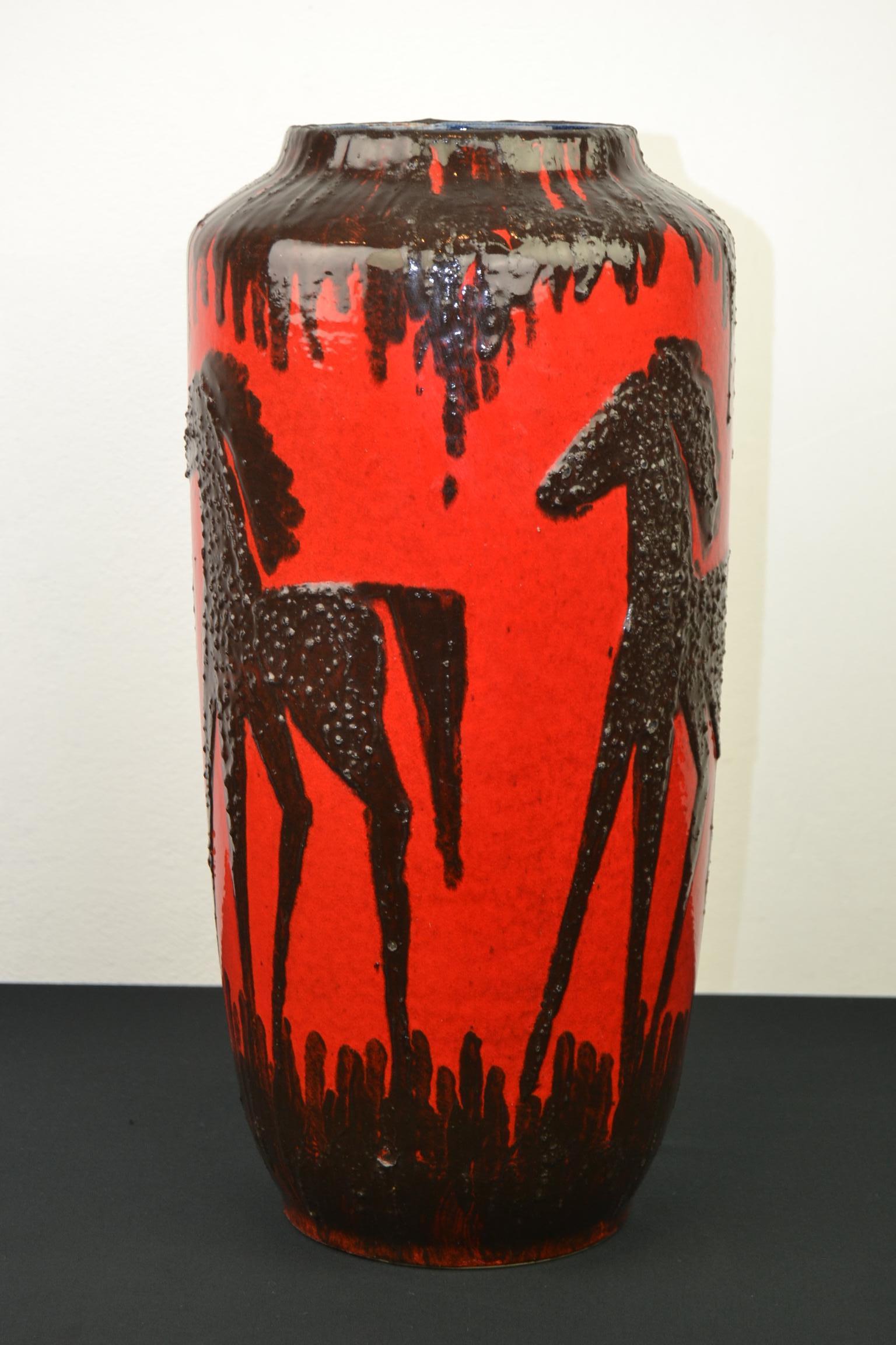 Red Fat Lava Horses Vase by Scheurich, Western Germany, 1960s For Sale 4