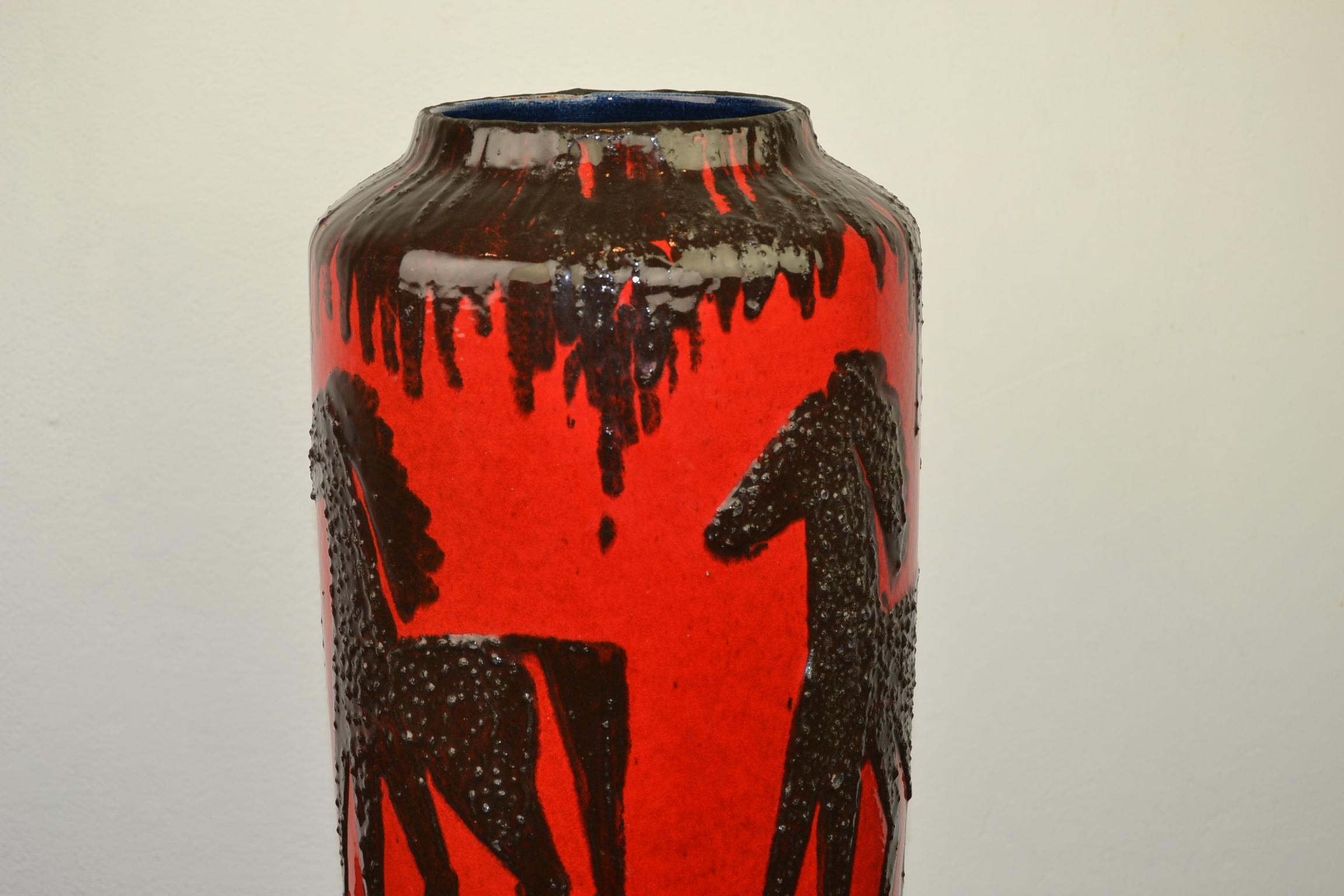 Red Fat Lava Horses Vase by Scheurich, Western Germany, 1960s For Sale 5