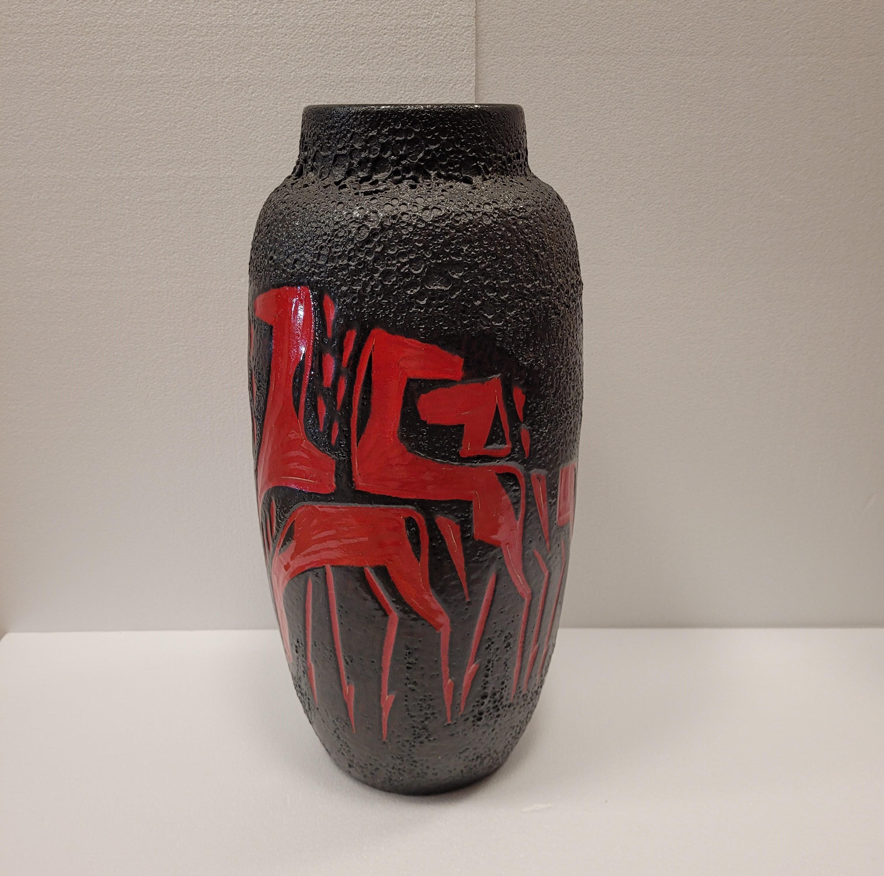 Milieu du XXe siècle  Lave grasse  rouge noir Allemagne VASE EN CERAMIQUE, Scheurich Keramik, 50's, 60's  en vente
