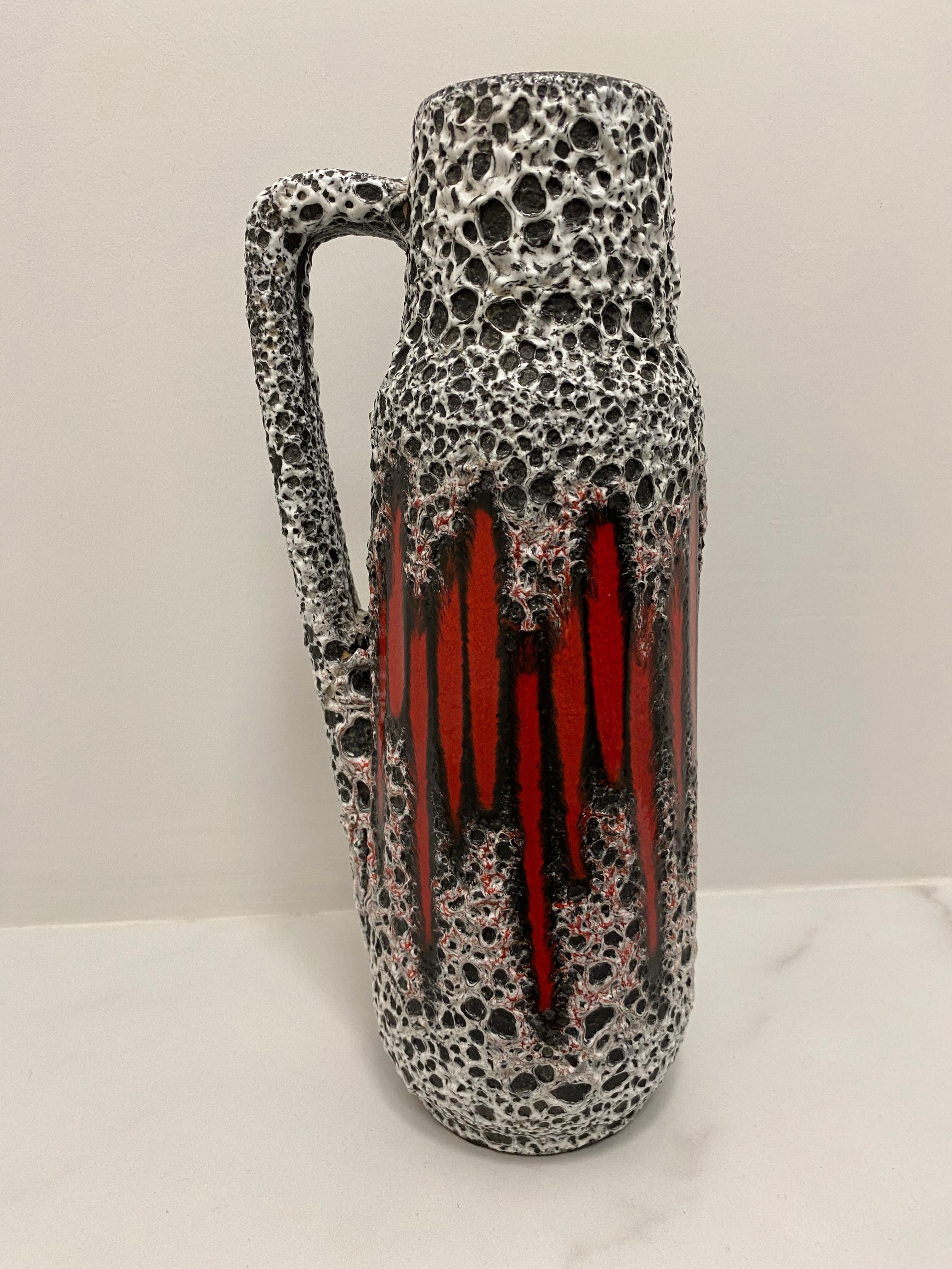 Fat Lava Vase (decor Lora) by Scheurich Keramik Germany In Good Condition For Sale In Waddinxveen, ZH