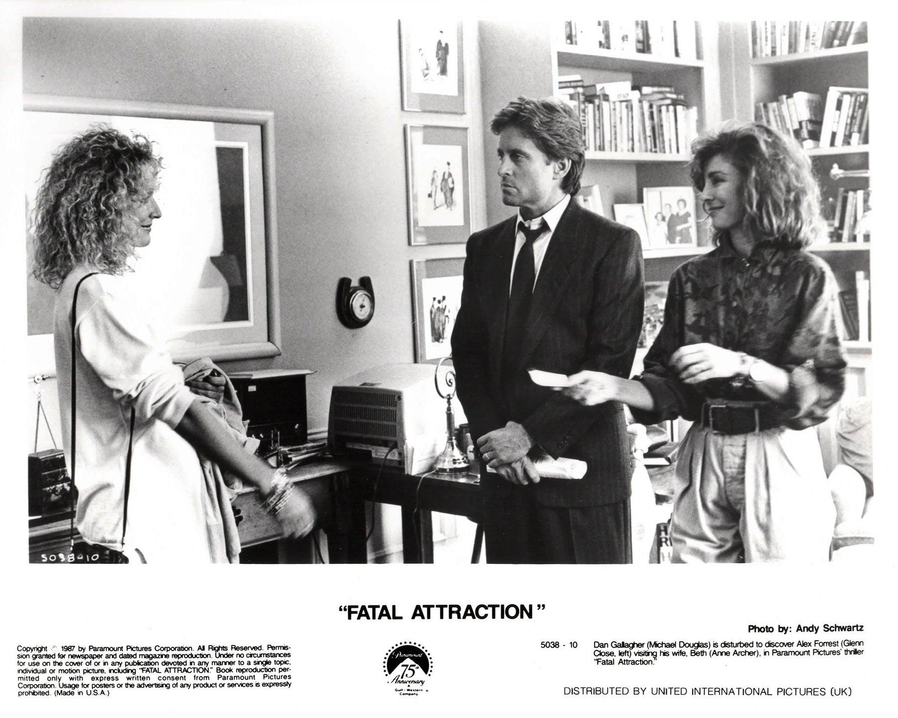 Papier Fatal Attraction 1987 Publicity Film Movie Press Still Framed en vente