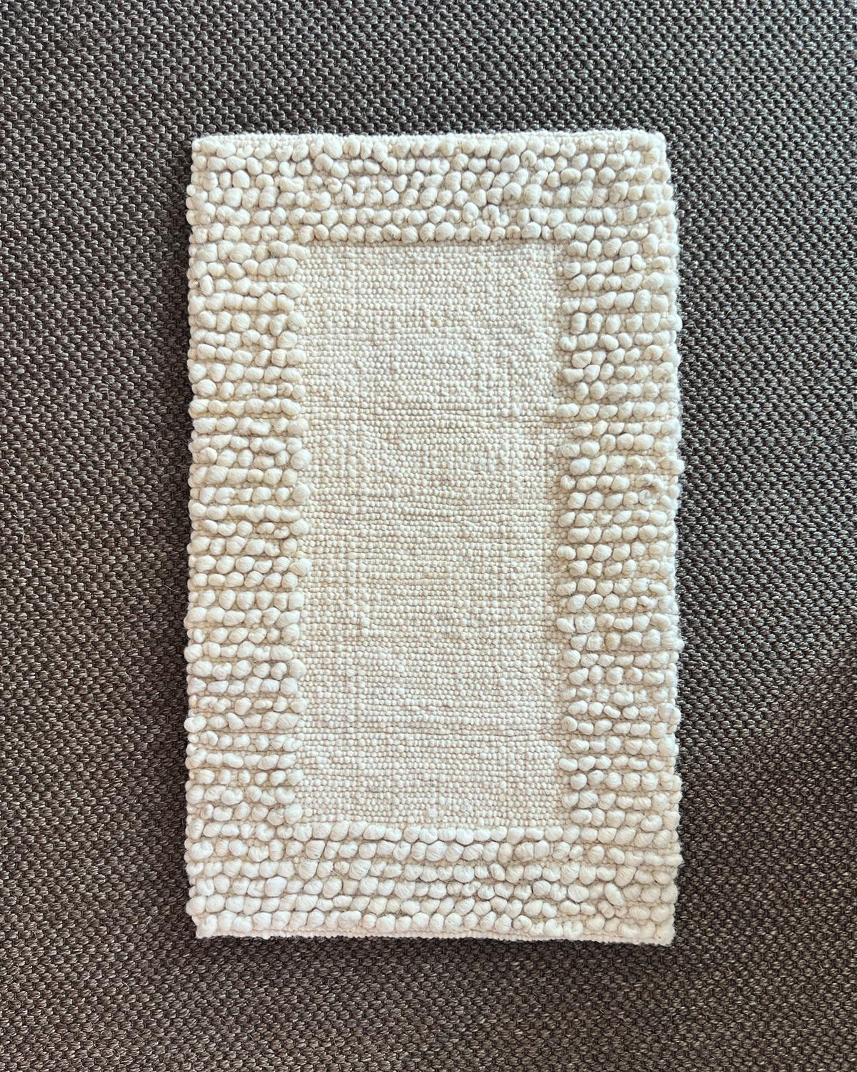 Hand-Woven Fatima Bobble Frame Sheep Wool Area Rug in White 2.5ft by 4ft, Handmade For Sale