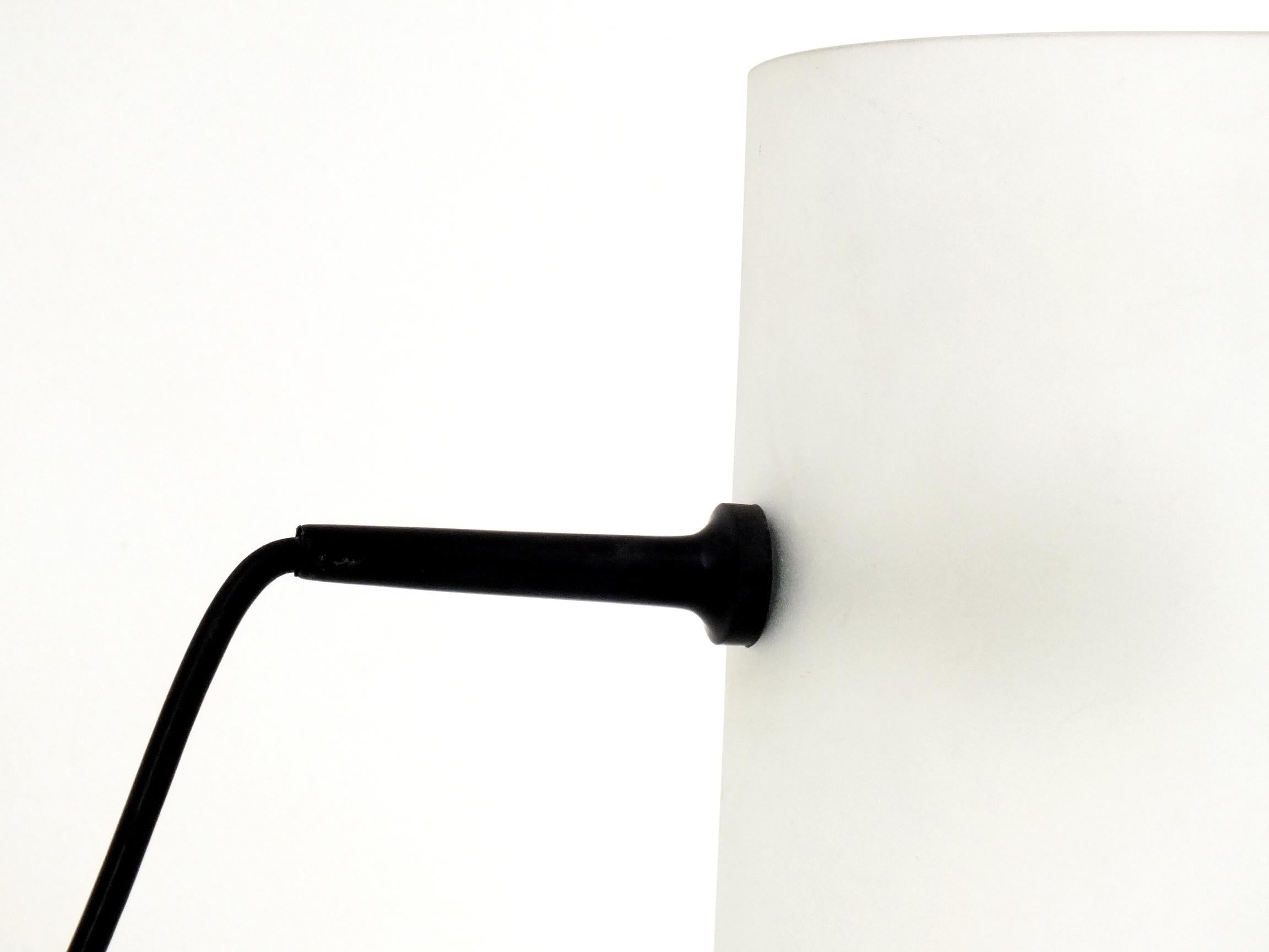 Late 20th Century Fatua Desk Lamp Fontana Arte Italy Design Guido Rosati Years 70s Space Age Optic For Sale