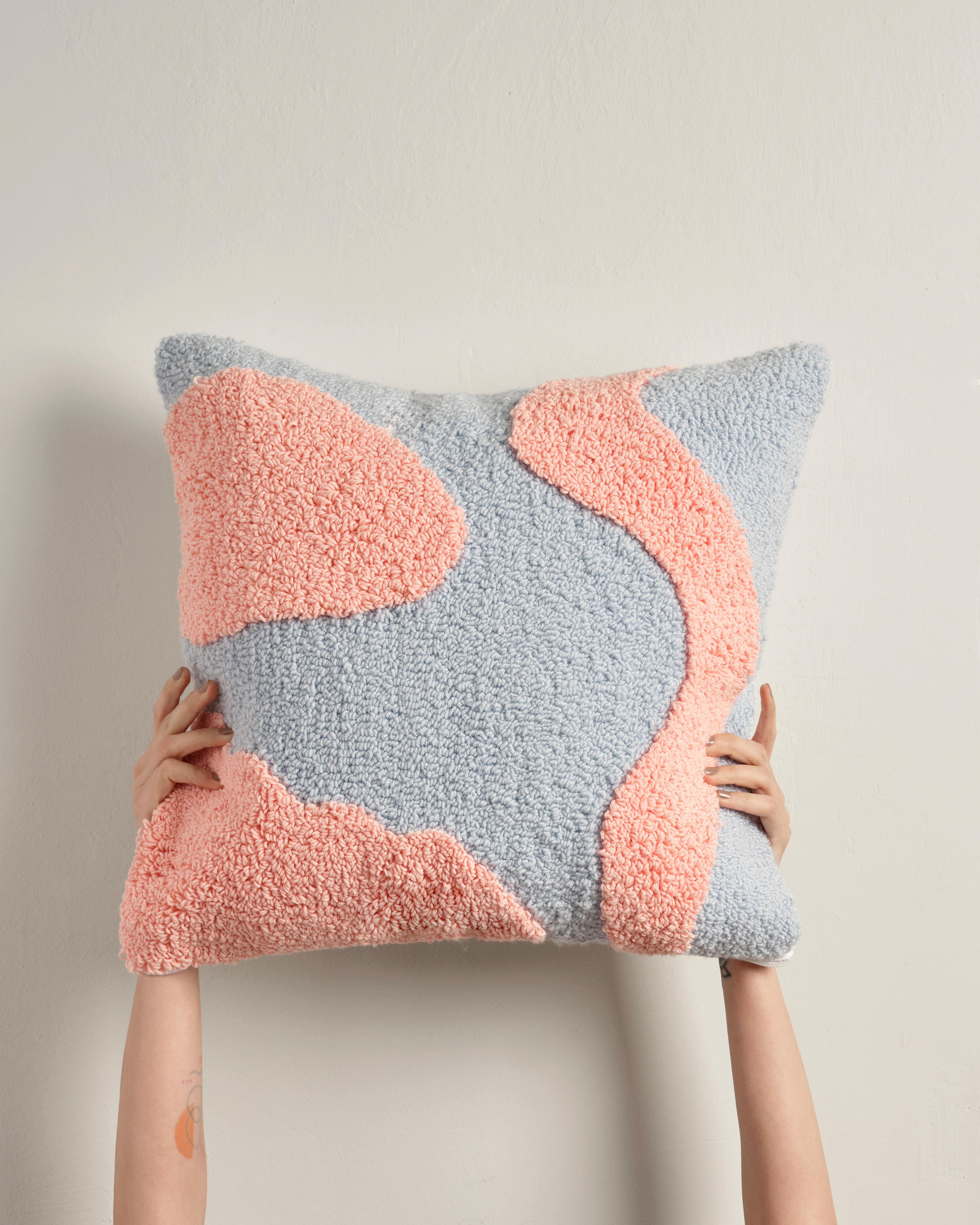 Hand-Crafted Fauna Collection Flamingo Pillow Case
