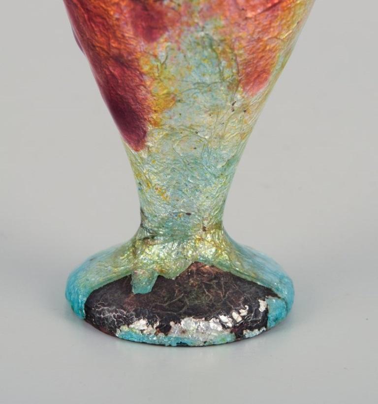 Fauré et Marti per Limoges, Francia. Piccolo vaso in metallo con decorazione a smalto in vendita 1