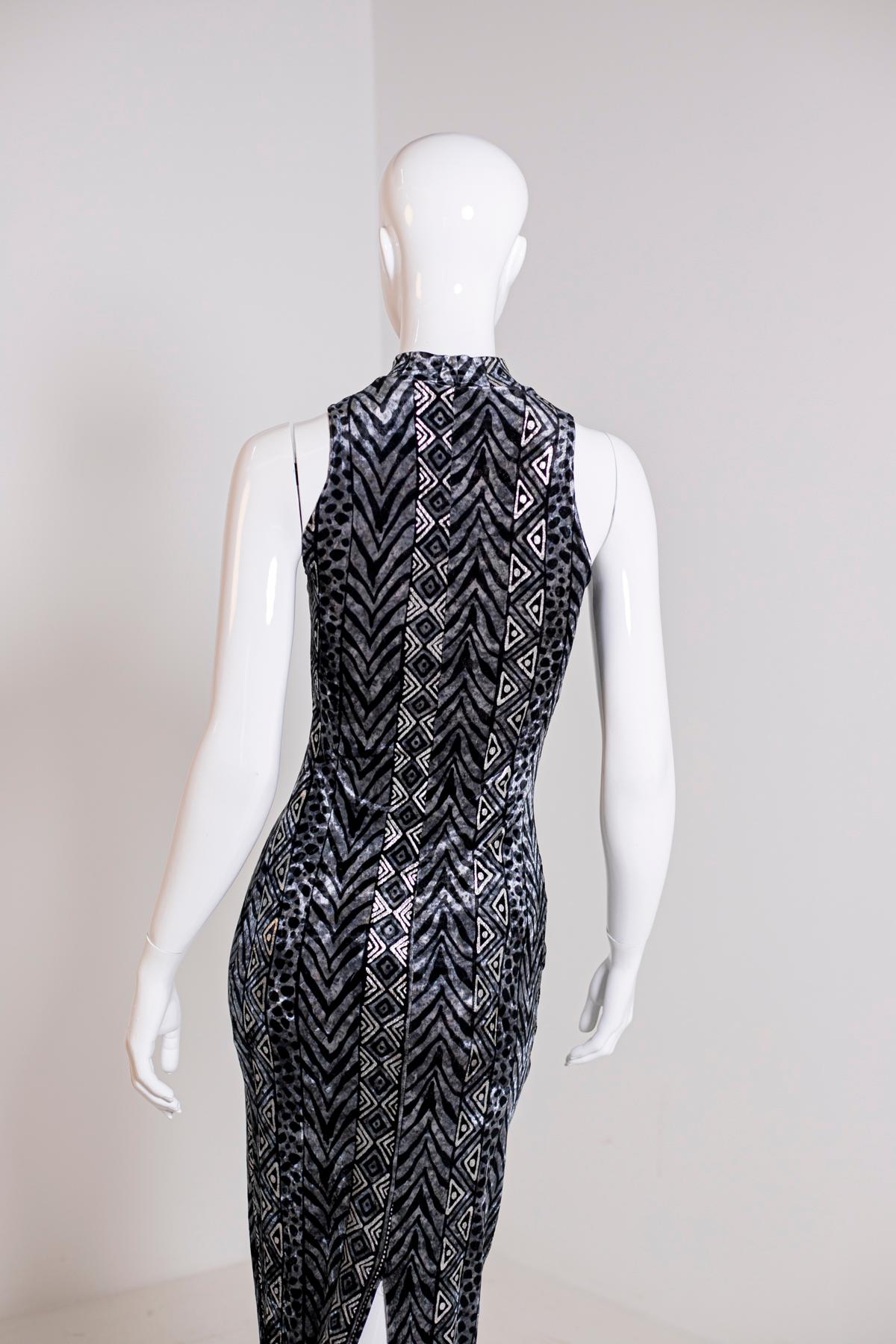 Faust Glittery Black Elegant Dress For Sale 3
