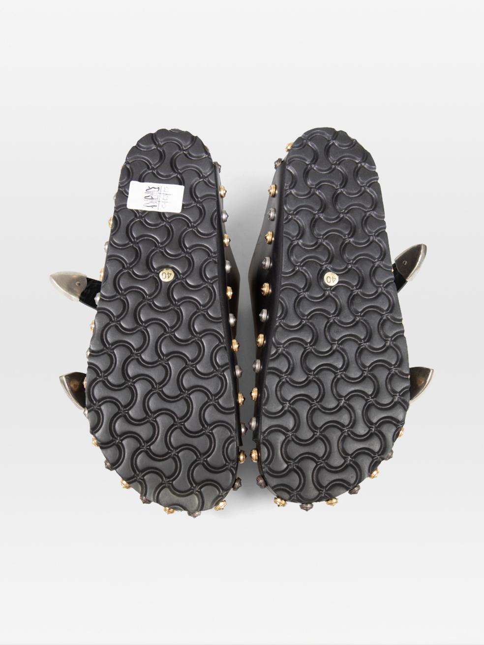 Women's Fausto Puglisi Black Leather Buckle Sandals Size IT 40 For Sale