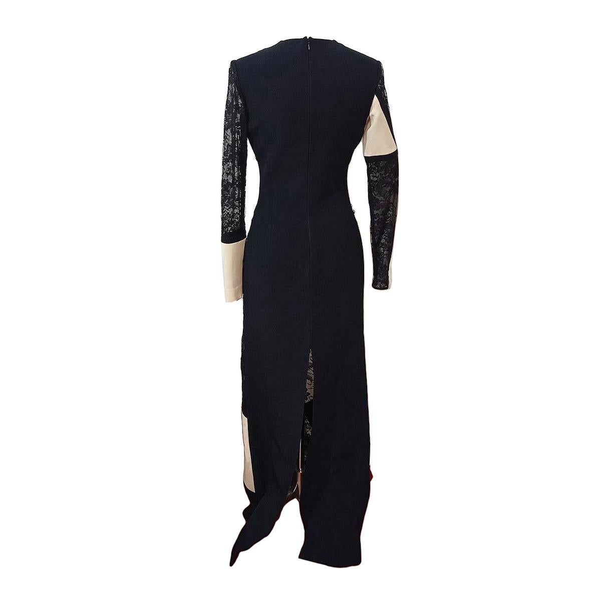 Wonderful long dress by Fausto Puglisi
Acetate and viscose
Black and white
Amazing black lace
Golden metal shells
Long sleeves
Maximum length cm 156 (61,4 inches)
Shoulder cm 37 (14,5 inches)
Worldwide express shipping included in the price !