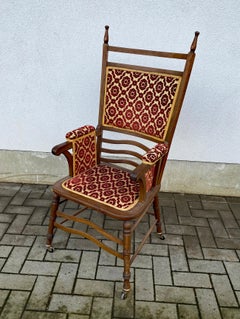 Fauteuil Art Nouveau à haut dossier en hêtre