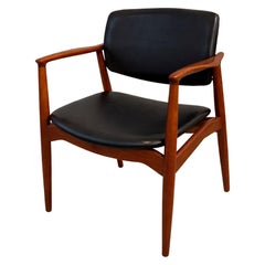 Fauteuil " Captain " par Erik Buch