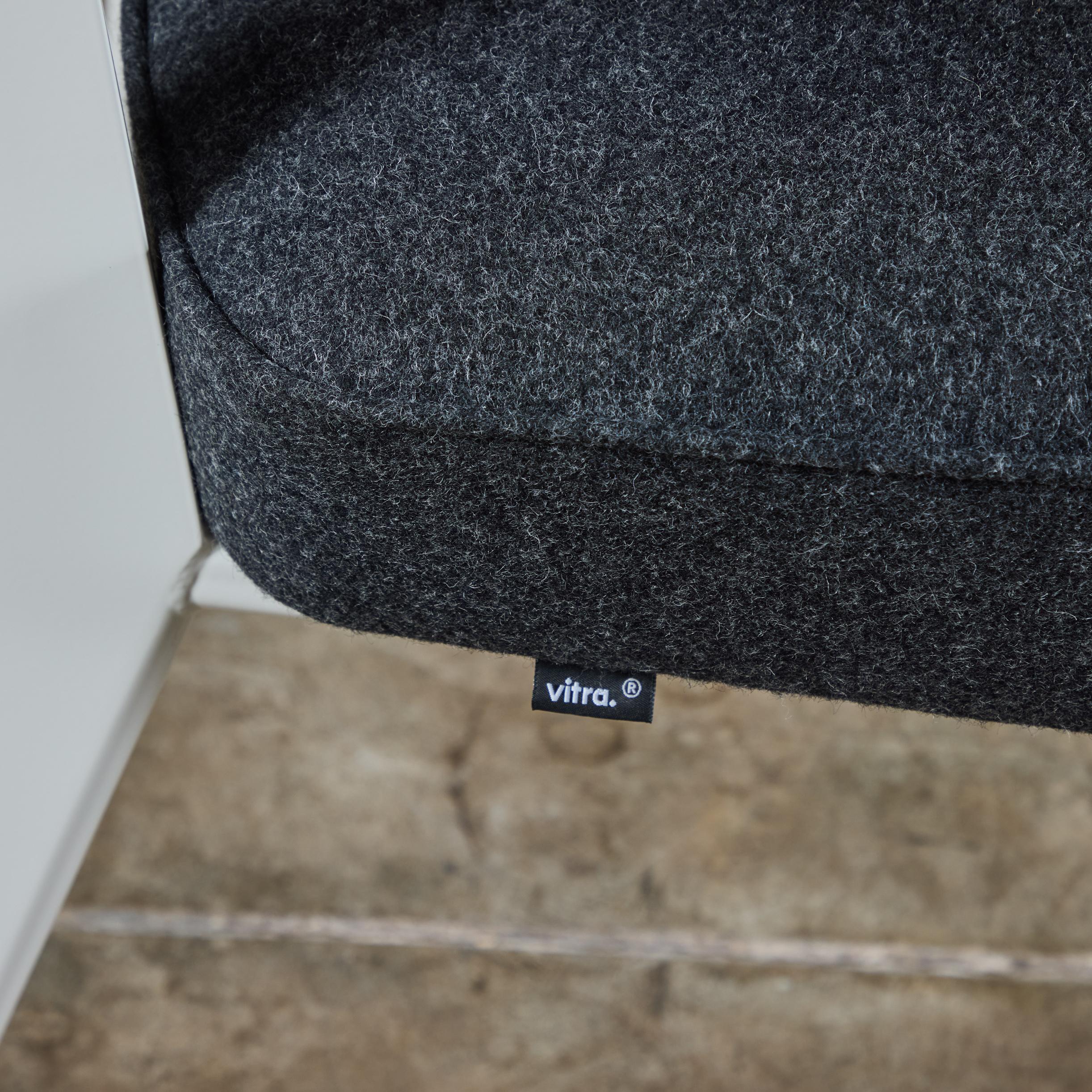Fauteuil Chair by Jean Prouvé for Vitra For Sale 9