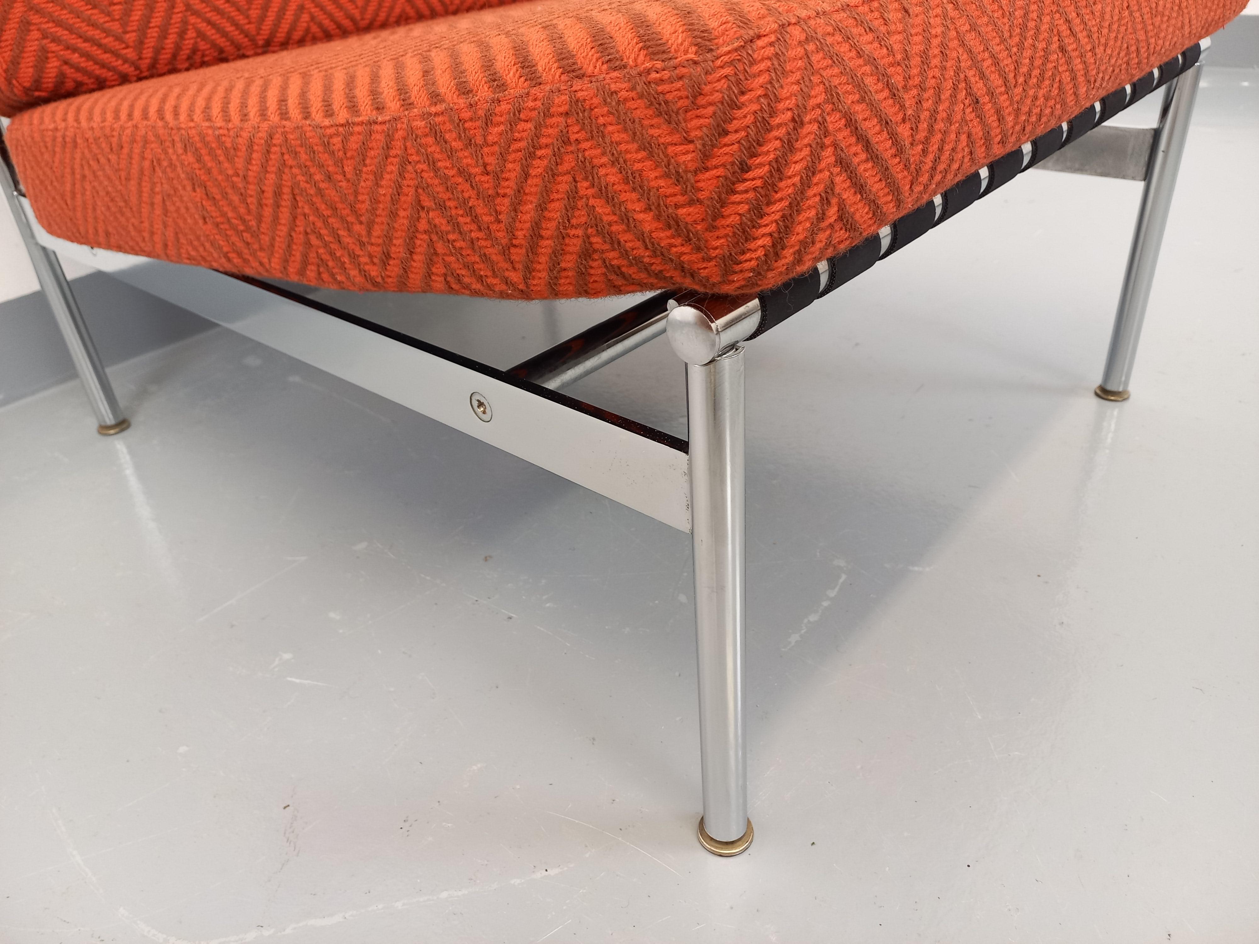 Chauffeurstuhl moderniste vintage en tissu et métal chromé des années 60 70 im Zustand „Gut“ im Angebot in BESANÇON, FR
