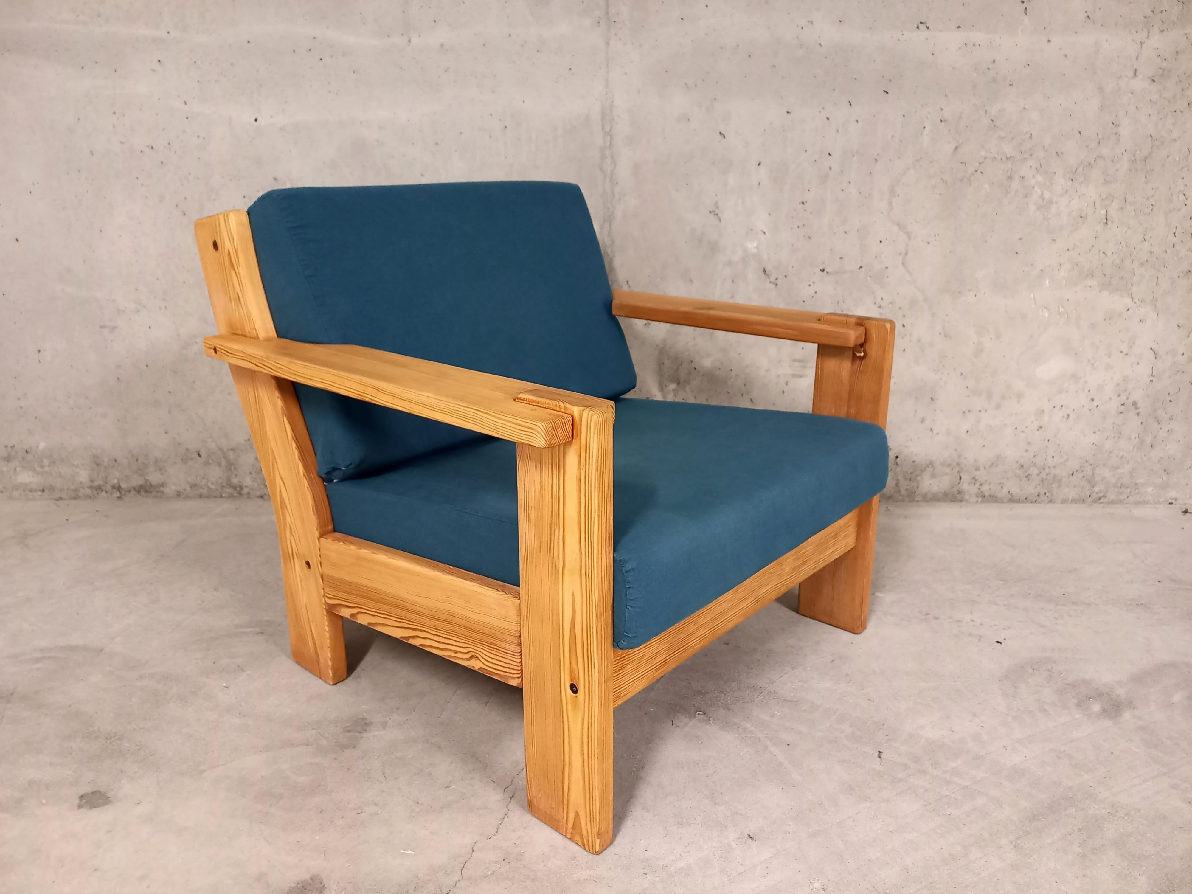 Fauteuil chauffeuse vintage en pin années 80 en venta 4