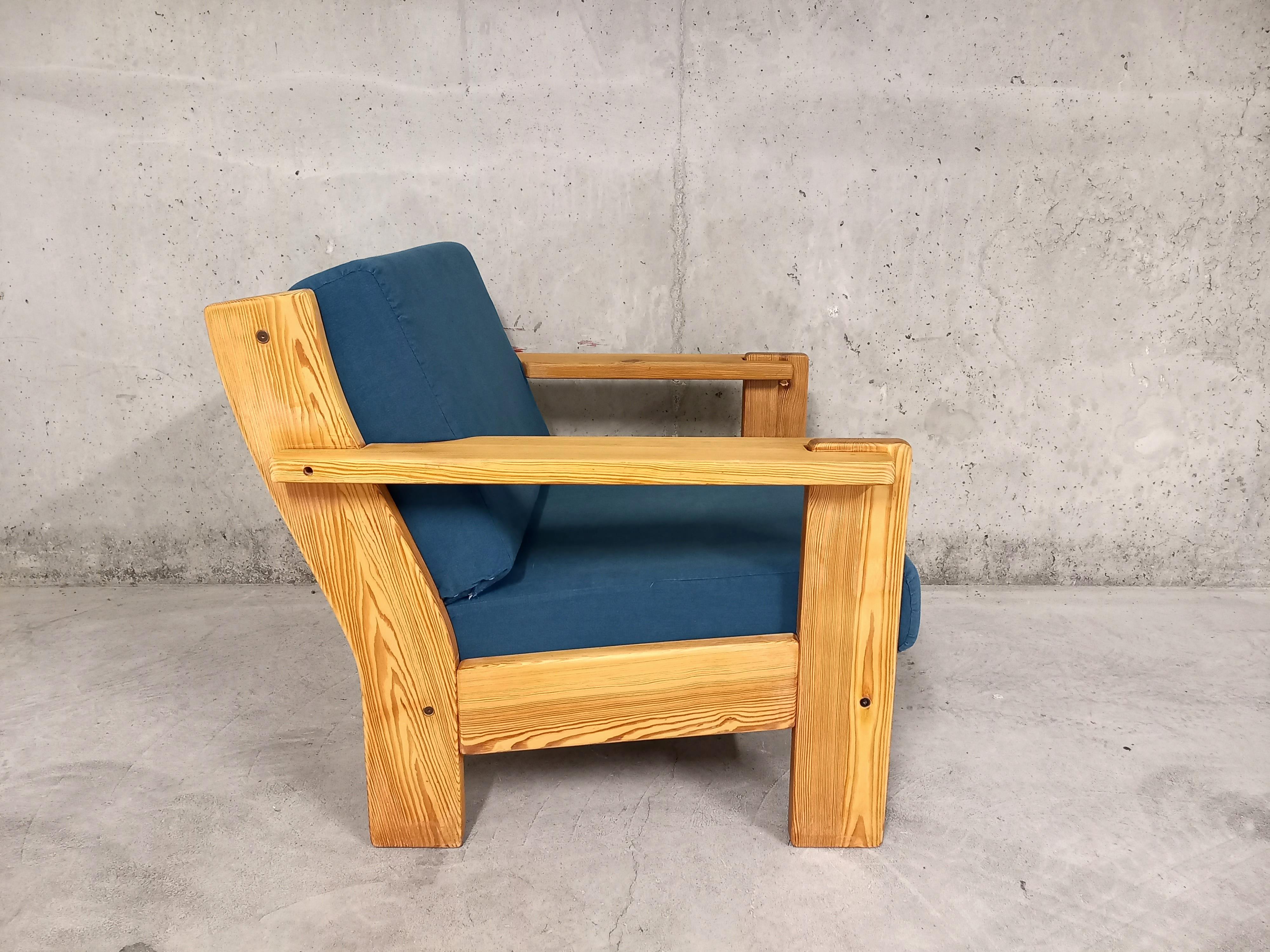 Fauteuil chauffeuse vintage en pin années 80 finales del siglo XX en venta