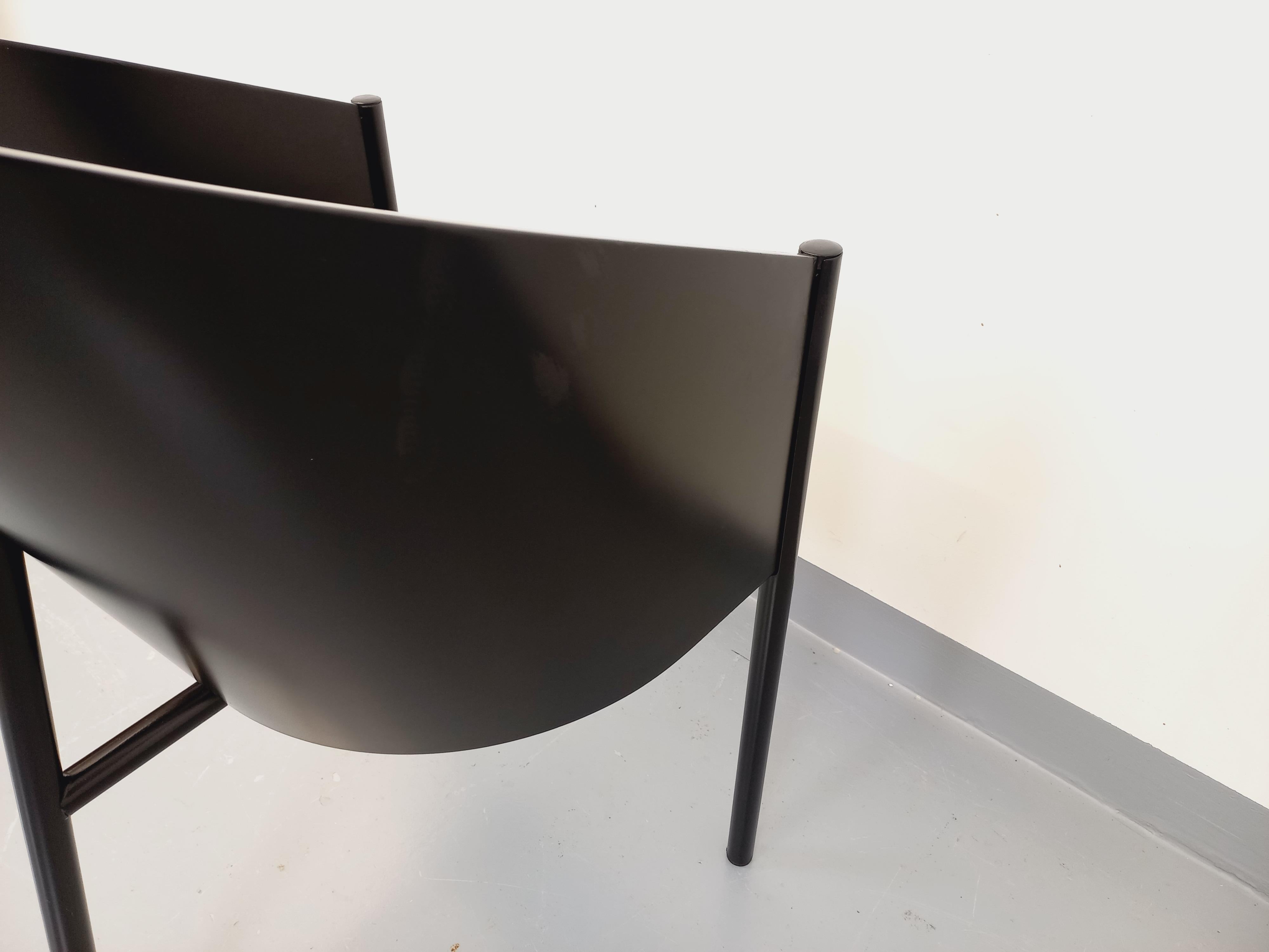 Fauteuil Costes par Philippe Starck vintage en bois, métal et cuir noirs im Zustand „Gut“ im Angebot in BESANÇON, FR