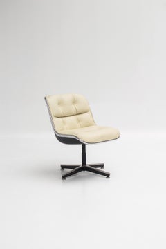 Fauteuil Executive blanc par Charles Pollock pour Knoll, Estados Unidos Fauteuil Executive blanc par Charles Pollock pour Knoll, Estados Unidos