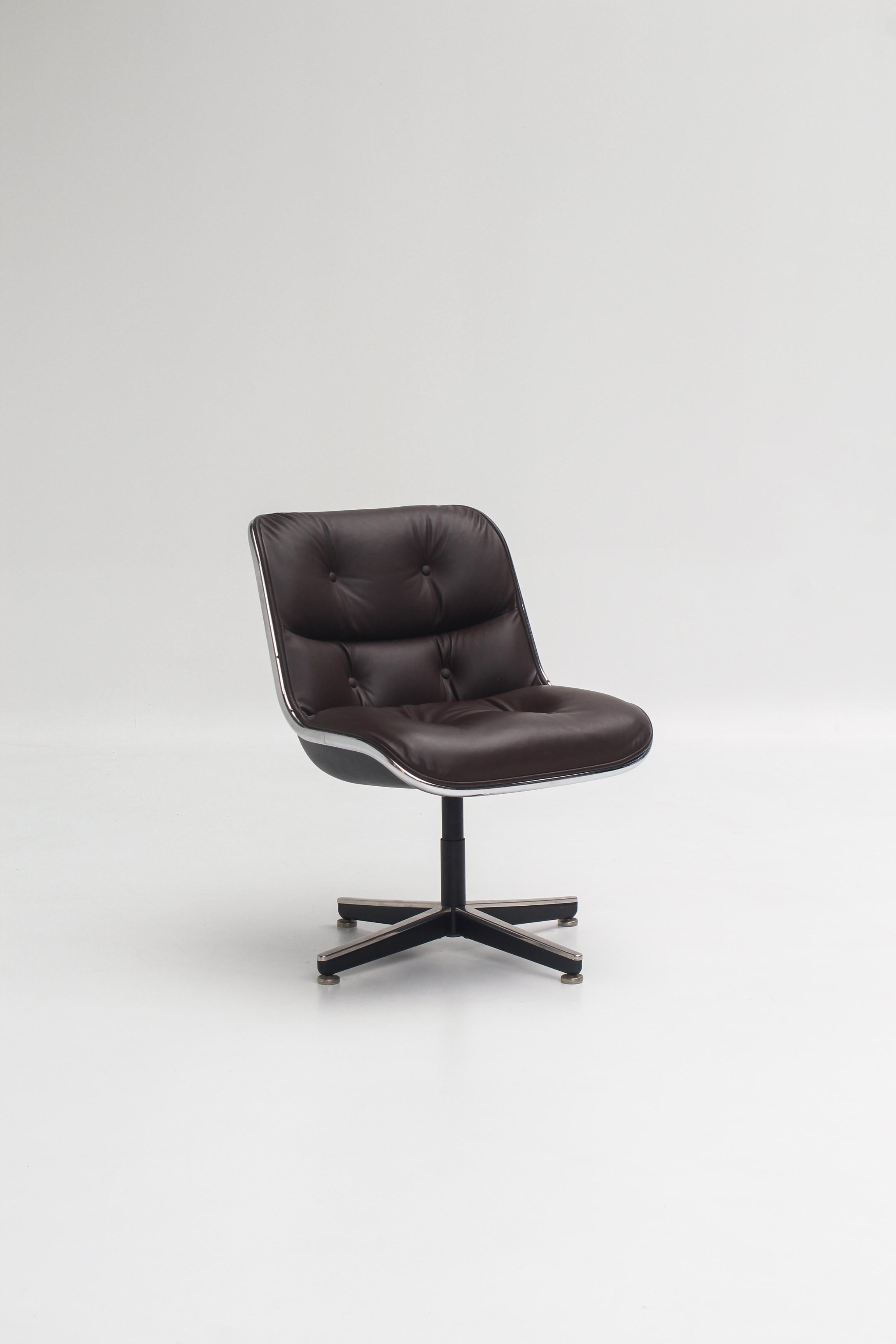 Fauteuil Executive en cuir marron par Charles Pollock pour Knoll, États-Unis