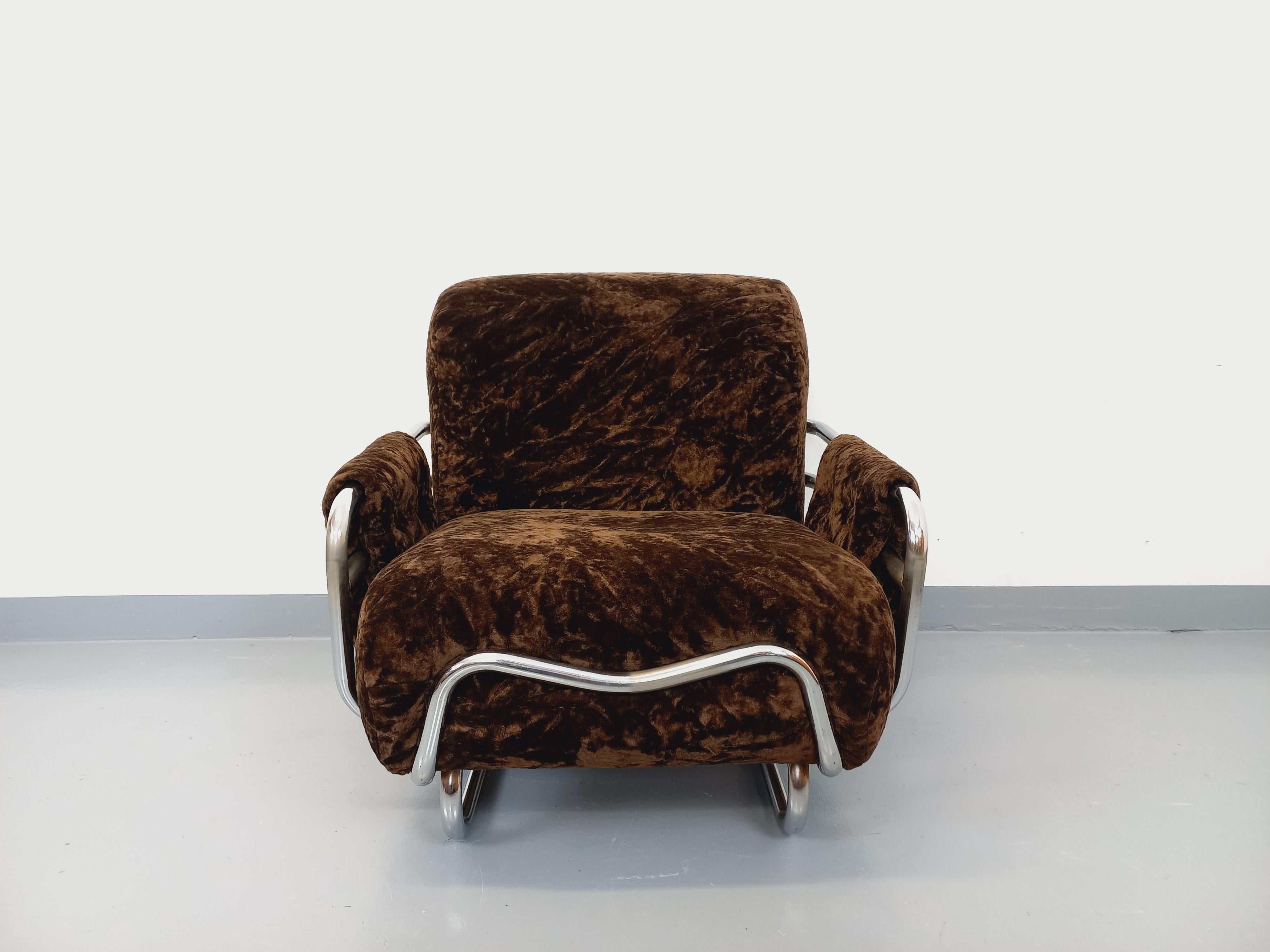 Fauteuil italien Space Age vintage style Ernesto Radaelli en métal chromé velour en venta 5