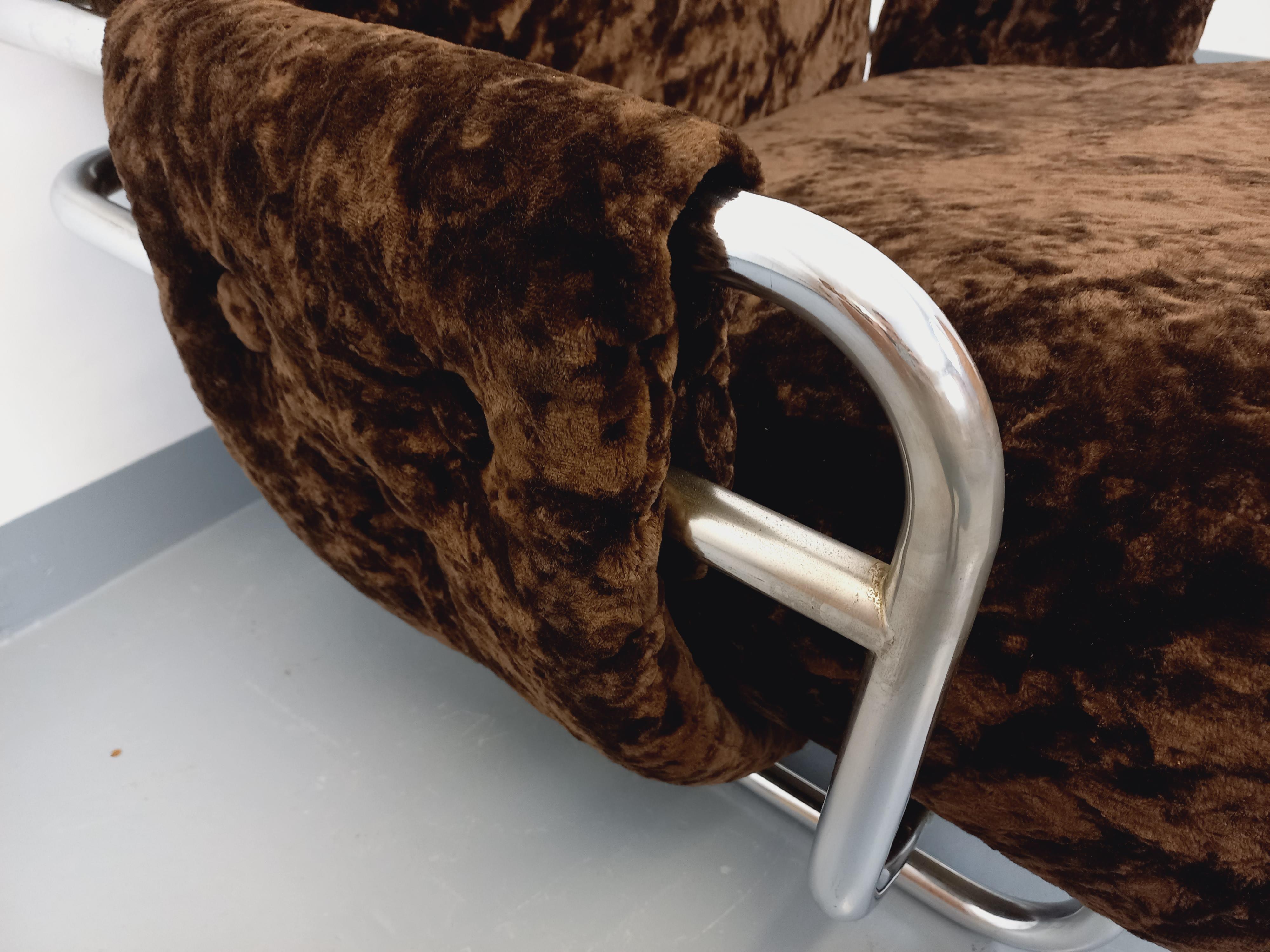Fauteuil italien Space Age vintage style Ernesto Radaelli en métal chromé velour en venta 9