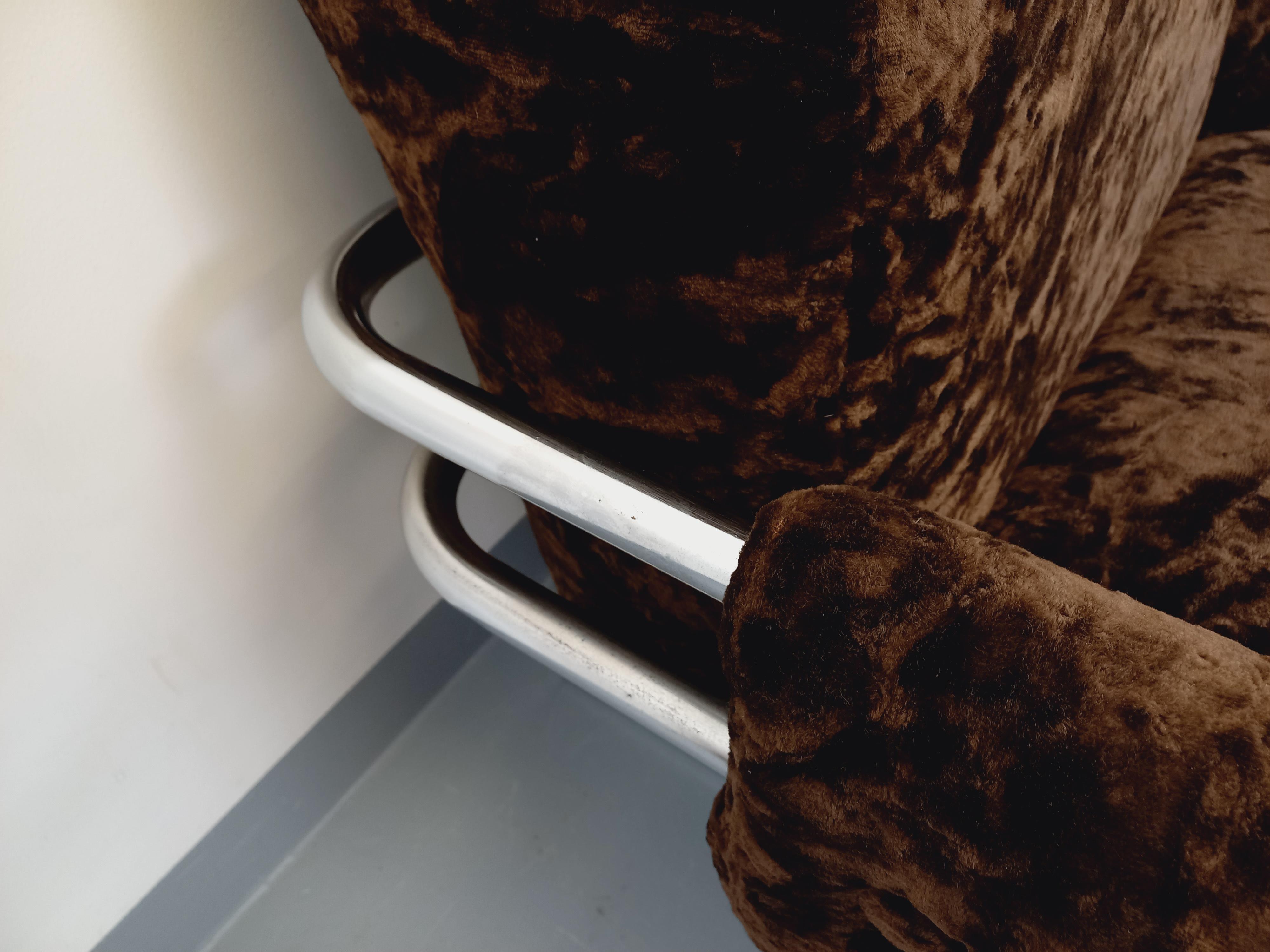 Fauteuil italien Space Age vintage style Ernesto Radaelli en métal chromé velour en venta 10