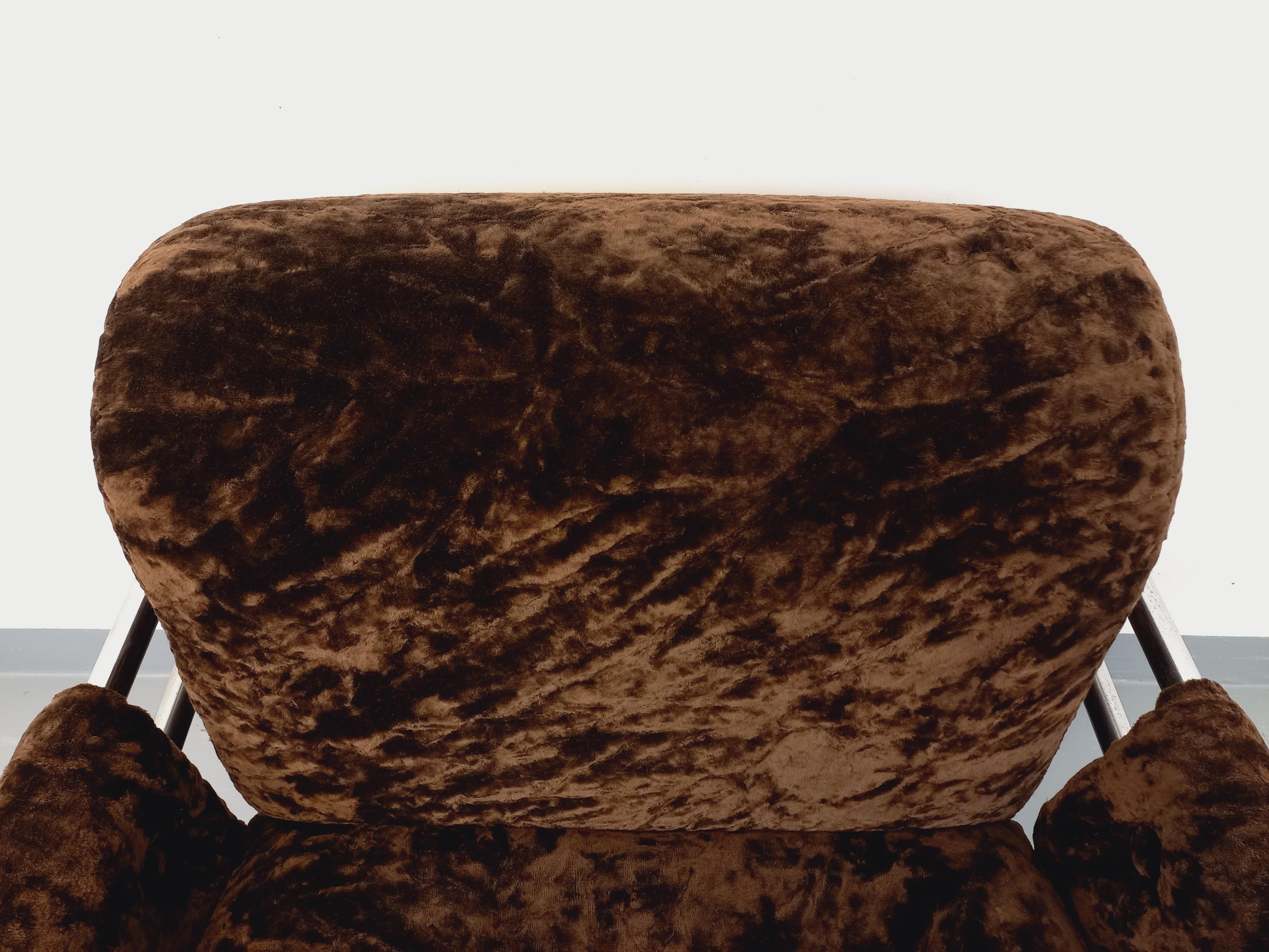 Fauteuil italien Space Age vintage style Ernesto Radaelli en métal chromé velour Era espacial en venta