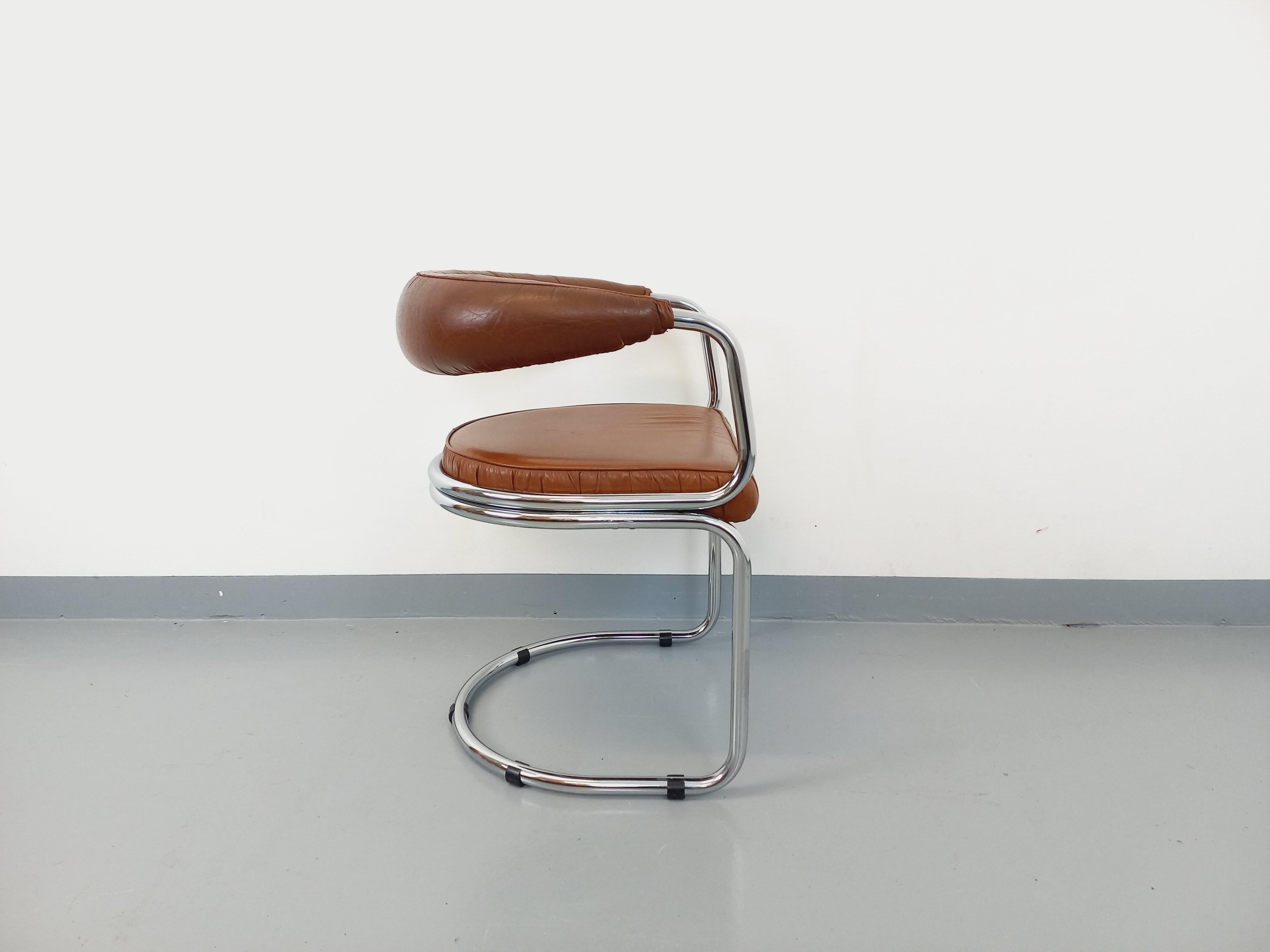 Fauteuil italien vintage Giotto Stoppino pour Kartell en chrome et skaï 1970 3