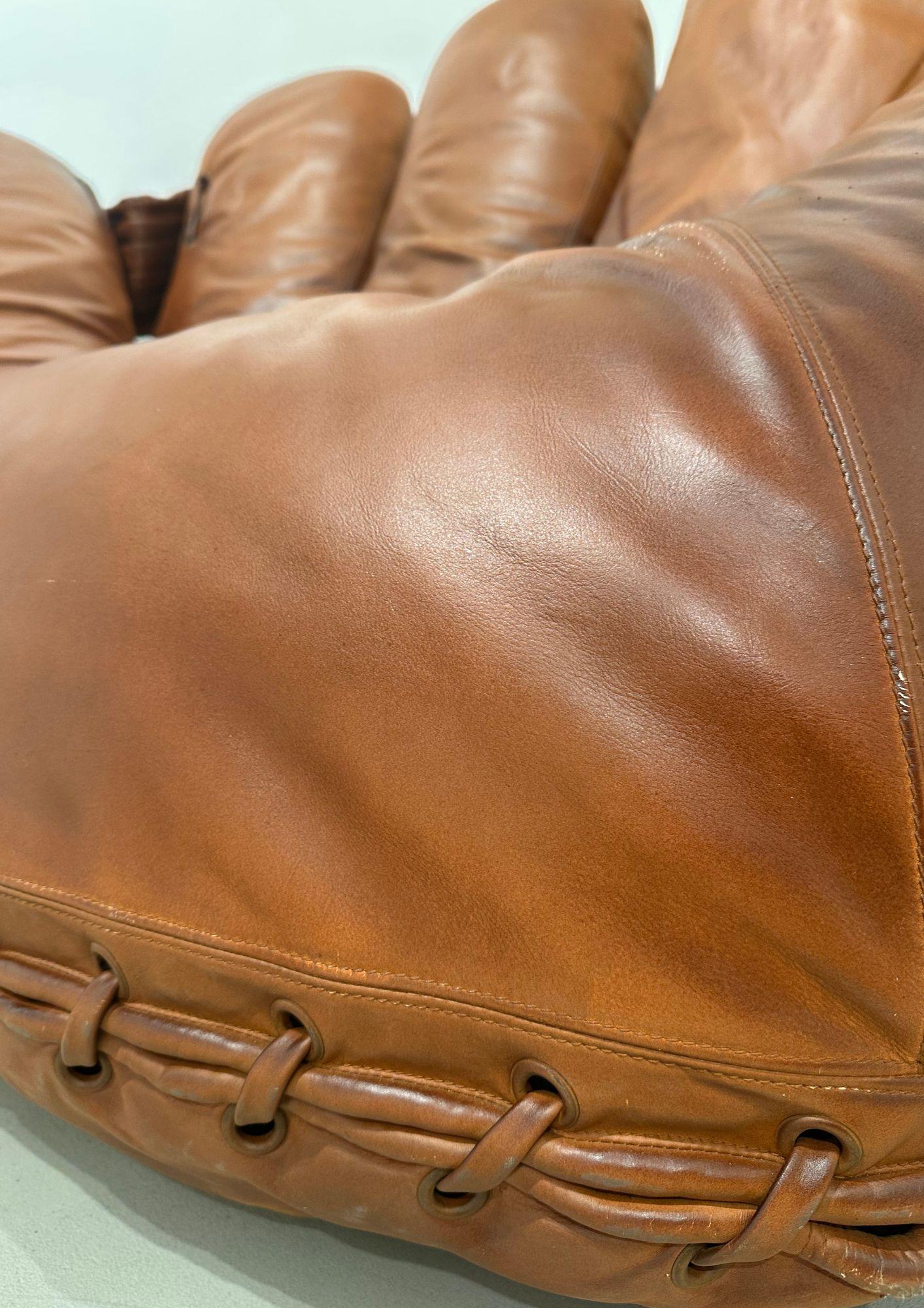 Européen Fauteuil Joe Mod P100 en vente
