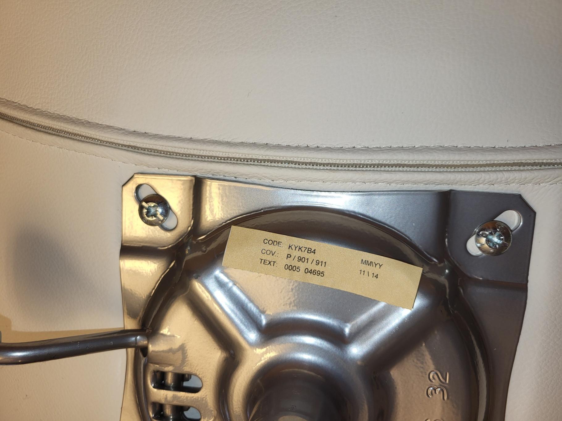 Fauteuil Kastel modèle Kayak AL4 cuir Blanc et Noir Italy Design in vendita 5