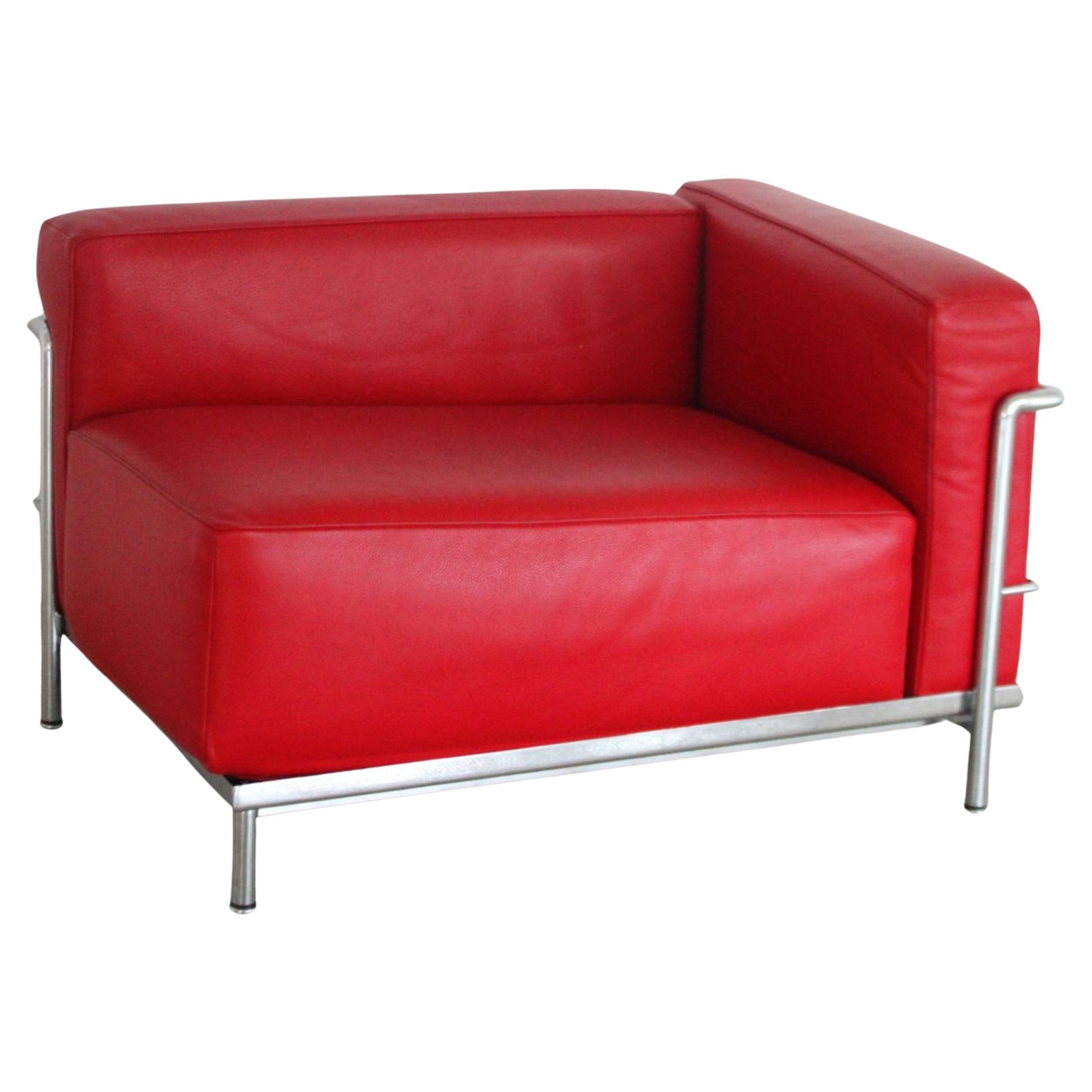 Fine XX secolo Fauteuil méridienne LC3 Le Corbusier pour Cassina en cuir rouge structure acier in vendita
