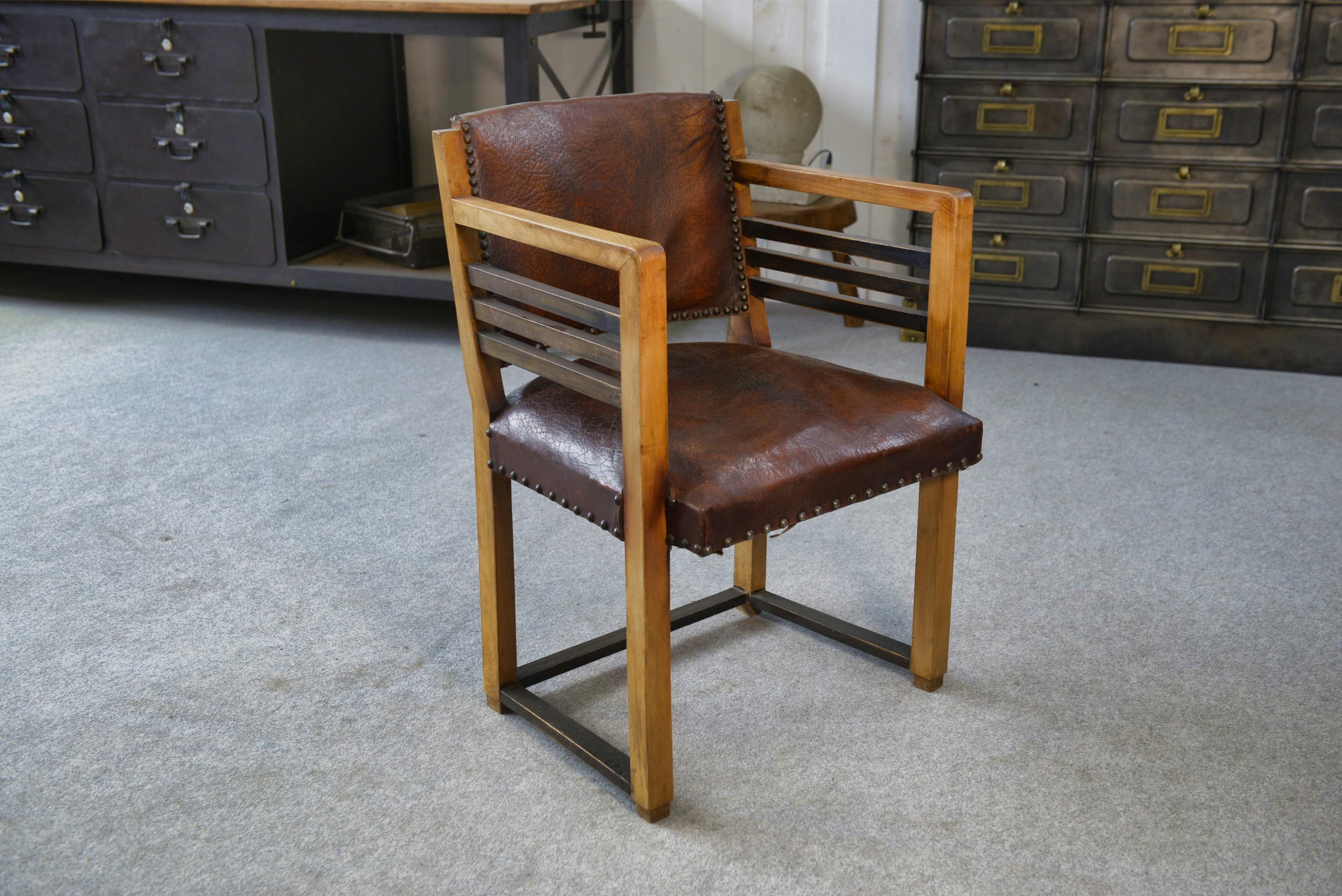 Fauteuil modern cuir 1940er Jahre (Französisch) im Angebot