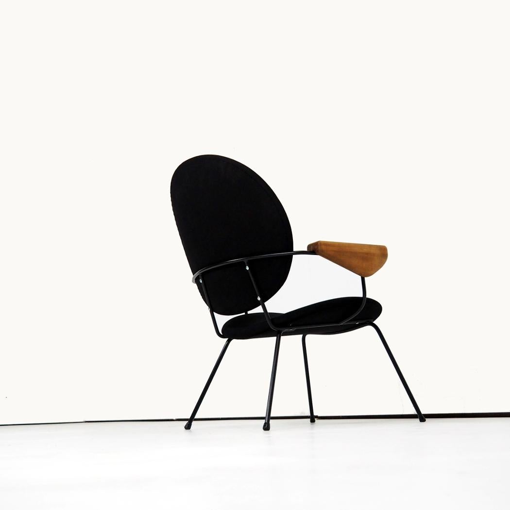Fauteuil no. 302 by W.H.Gispen for Dutch Manufacturer KEMBO 1
