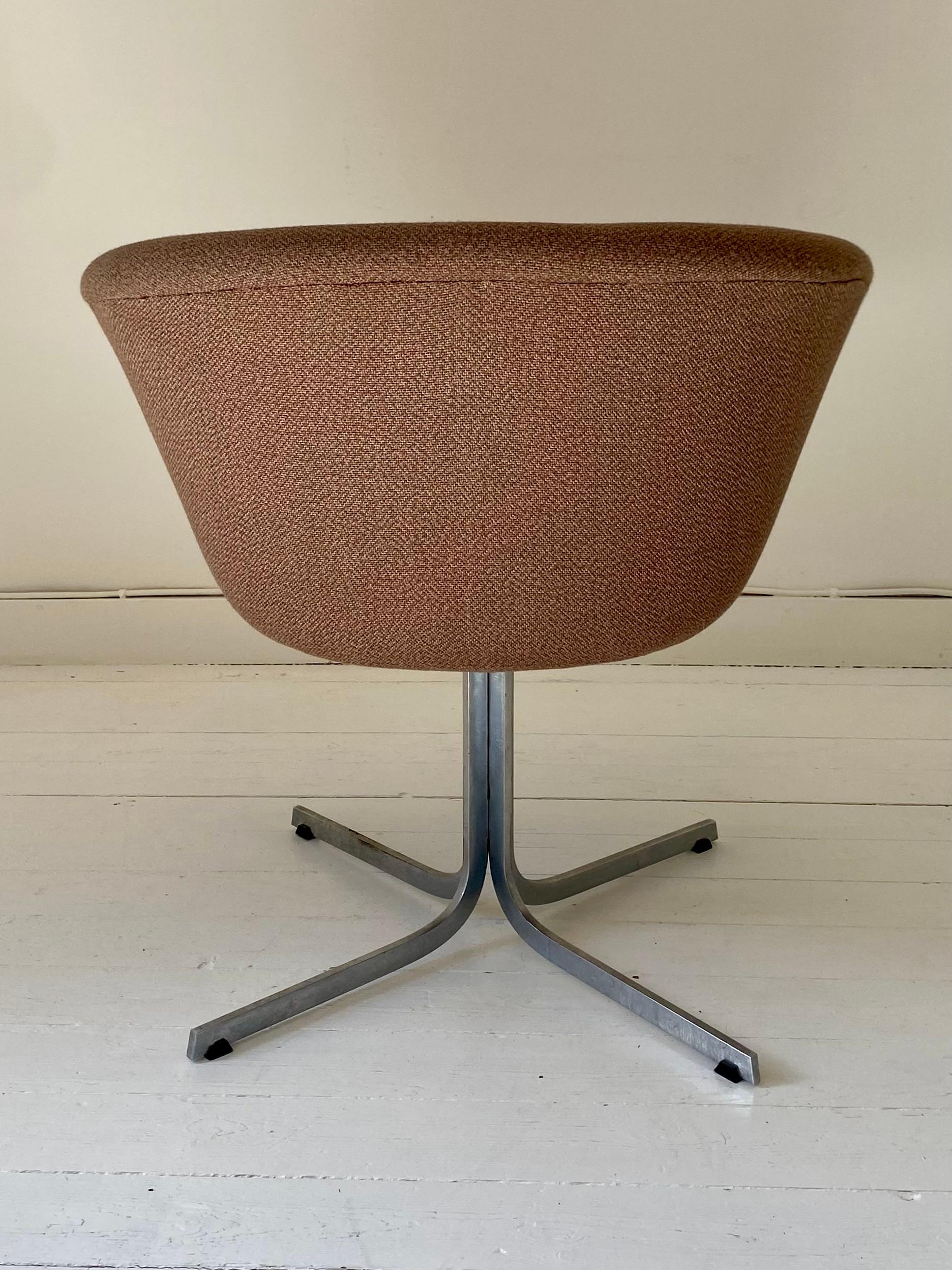 Fauteuil Pierre Paulin f8800 5