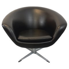 Fauteuil pivotant scandinave vintage en skaï et chrome des années 70