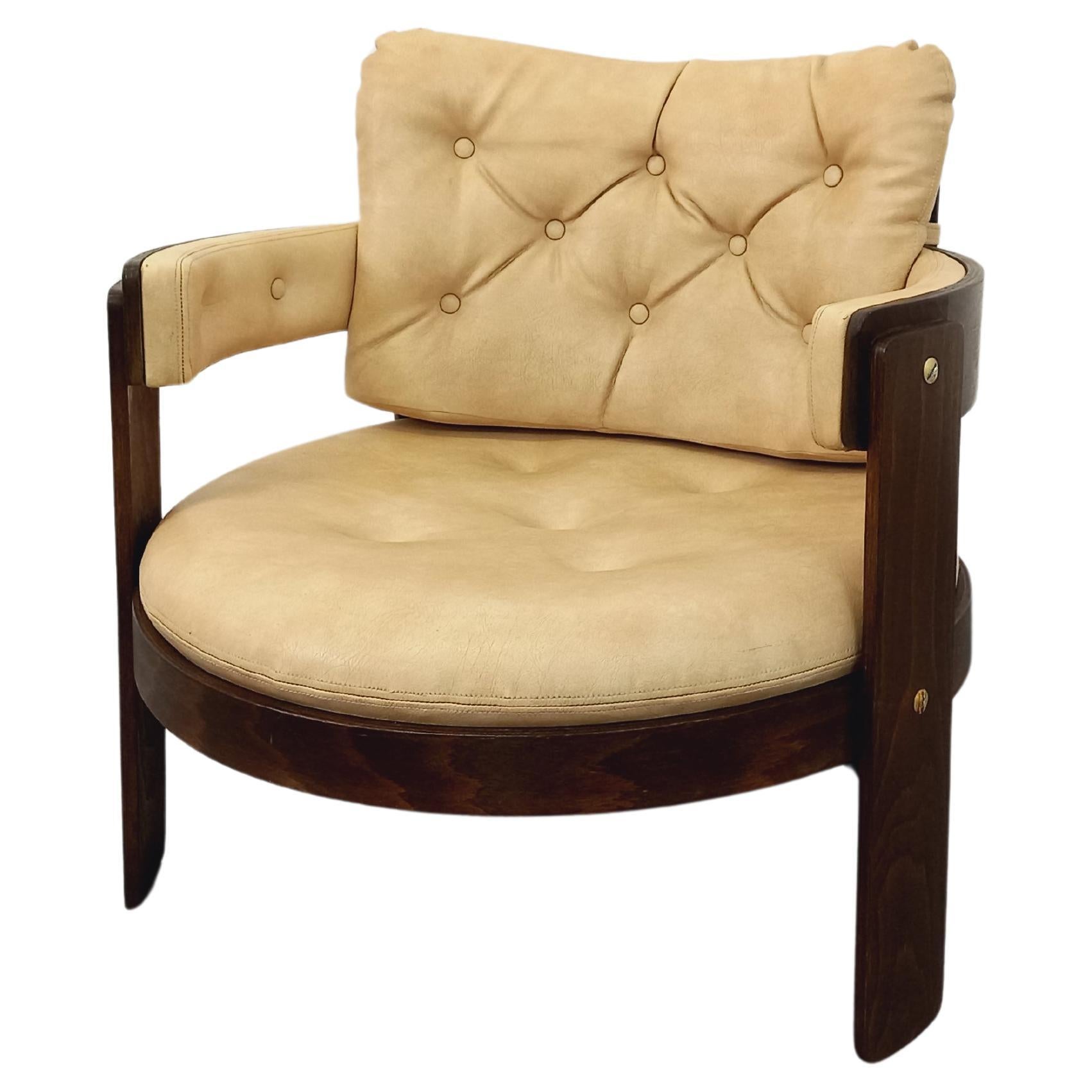 Fauteuil rond vintage en bois Boi et skaï des années 70