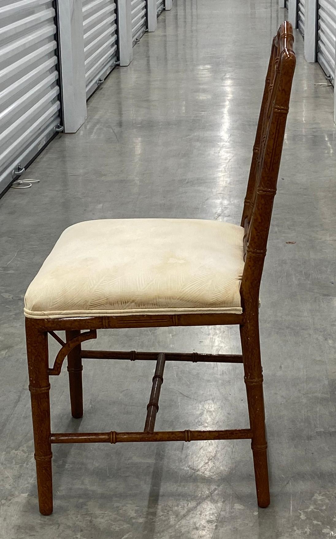 Laqué Ensemble de salle à manger 7 pièces, table 6 chaises et faux bambou en vente