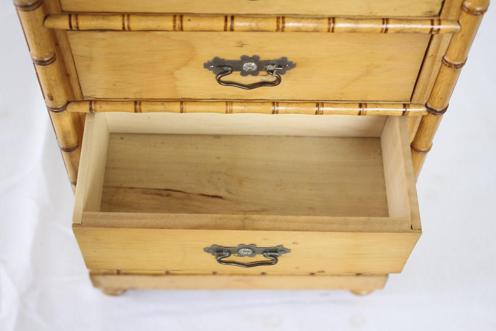 Faux Bamboo Apprentice Chest For Sale 2