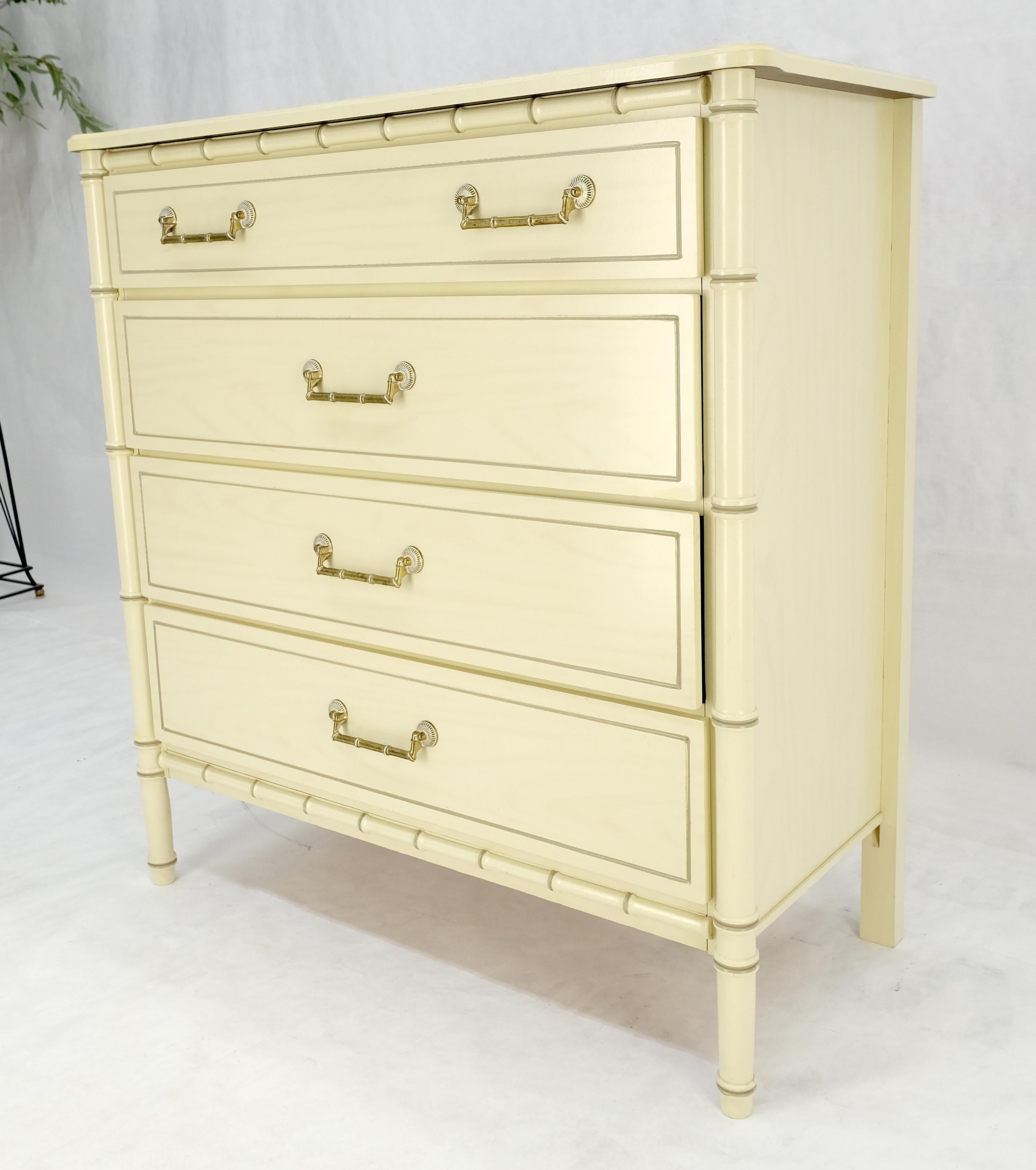 Faux Bamboo Beige White Lacquer 4 Drawers Bachelor Chest Dresser MINT! For Sale 2