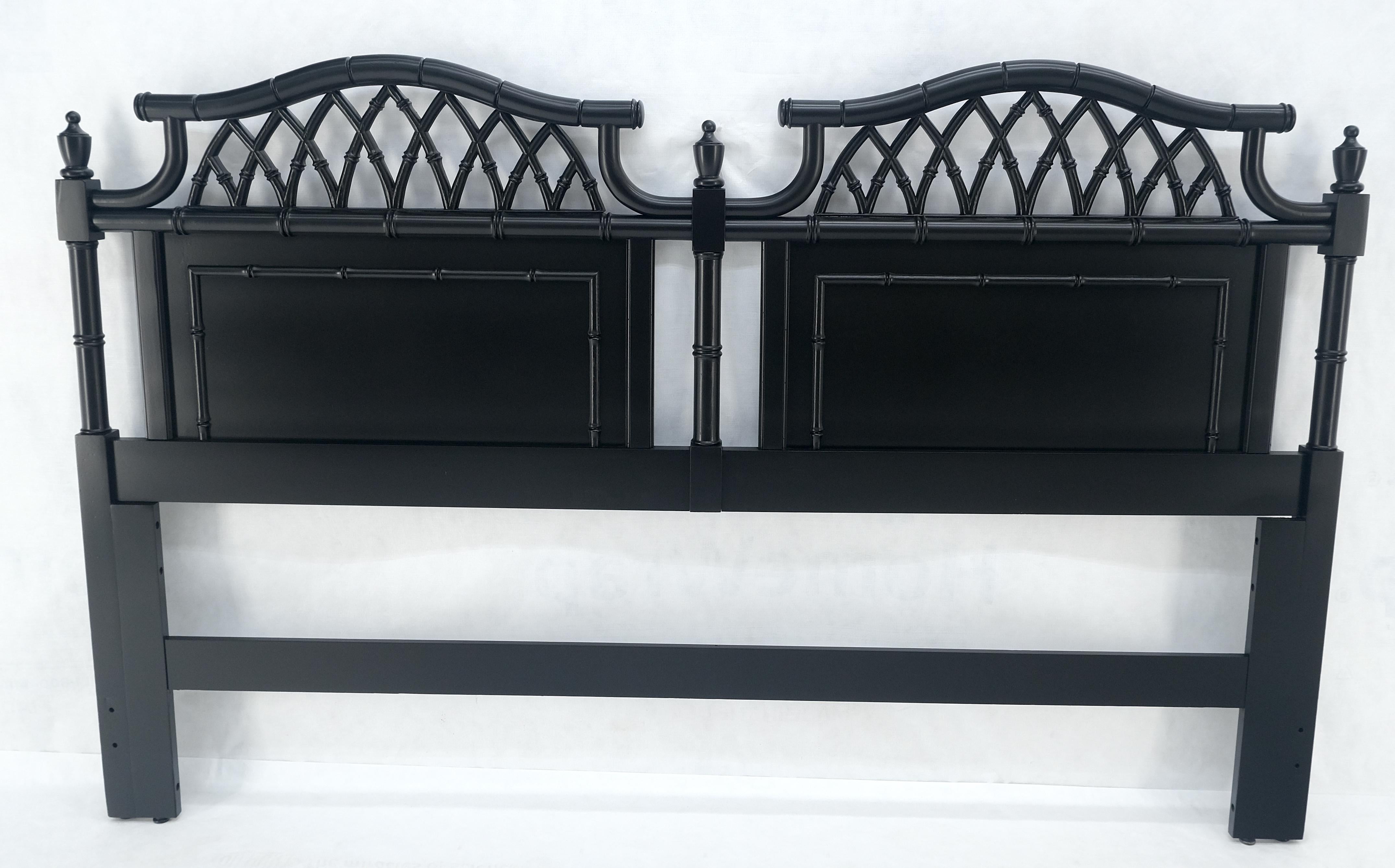 Faux Bamboo Black Lacquer King Size Headboard Bed MINT!
Inspected mint vintage condition!