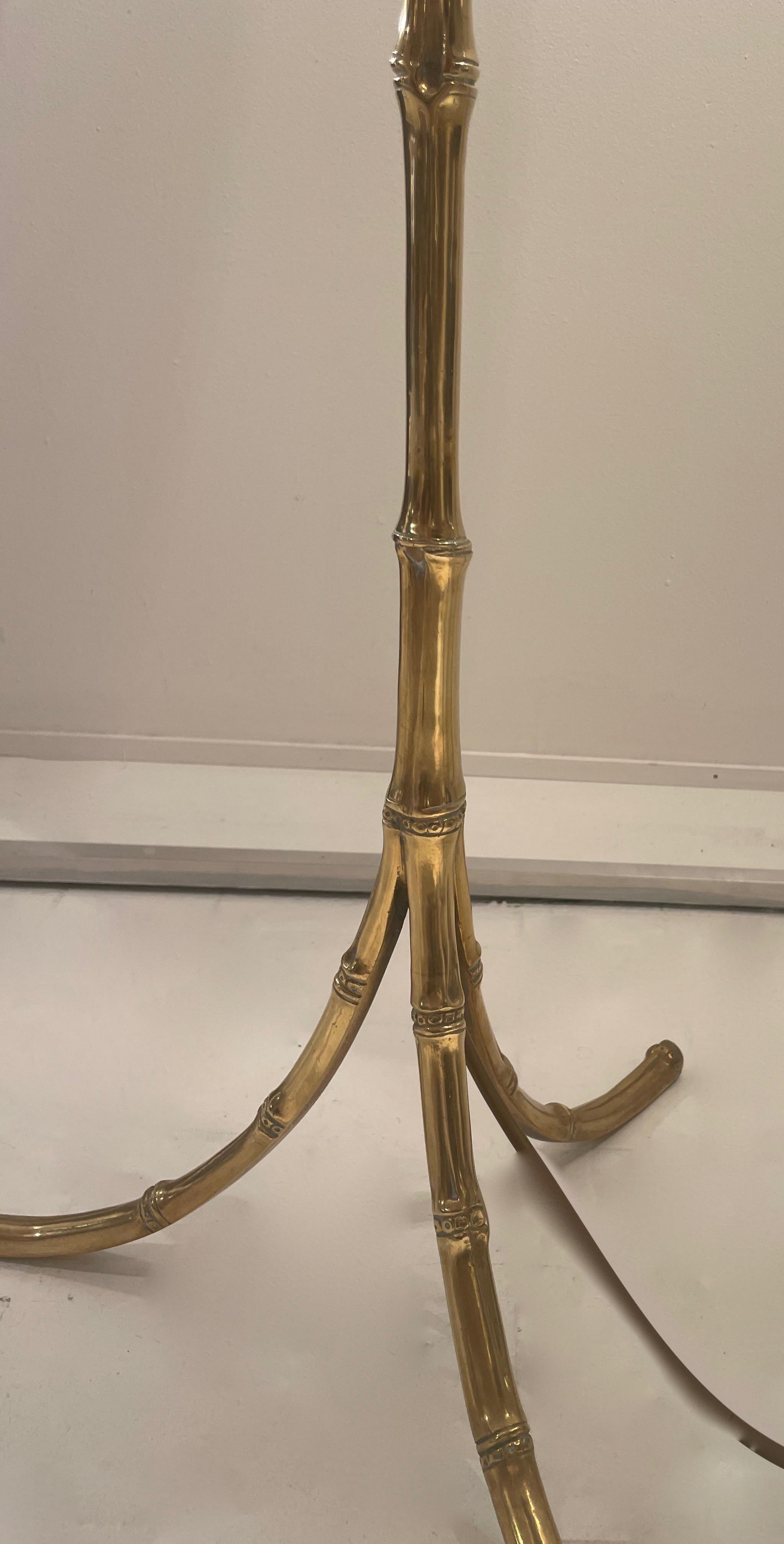 Mid-20th Century Faux Bamboo Brass Floor Lamp with A Lotus Flower on Top by Maison Baguès, France For Sale