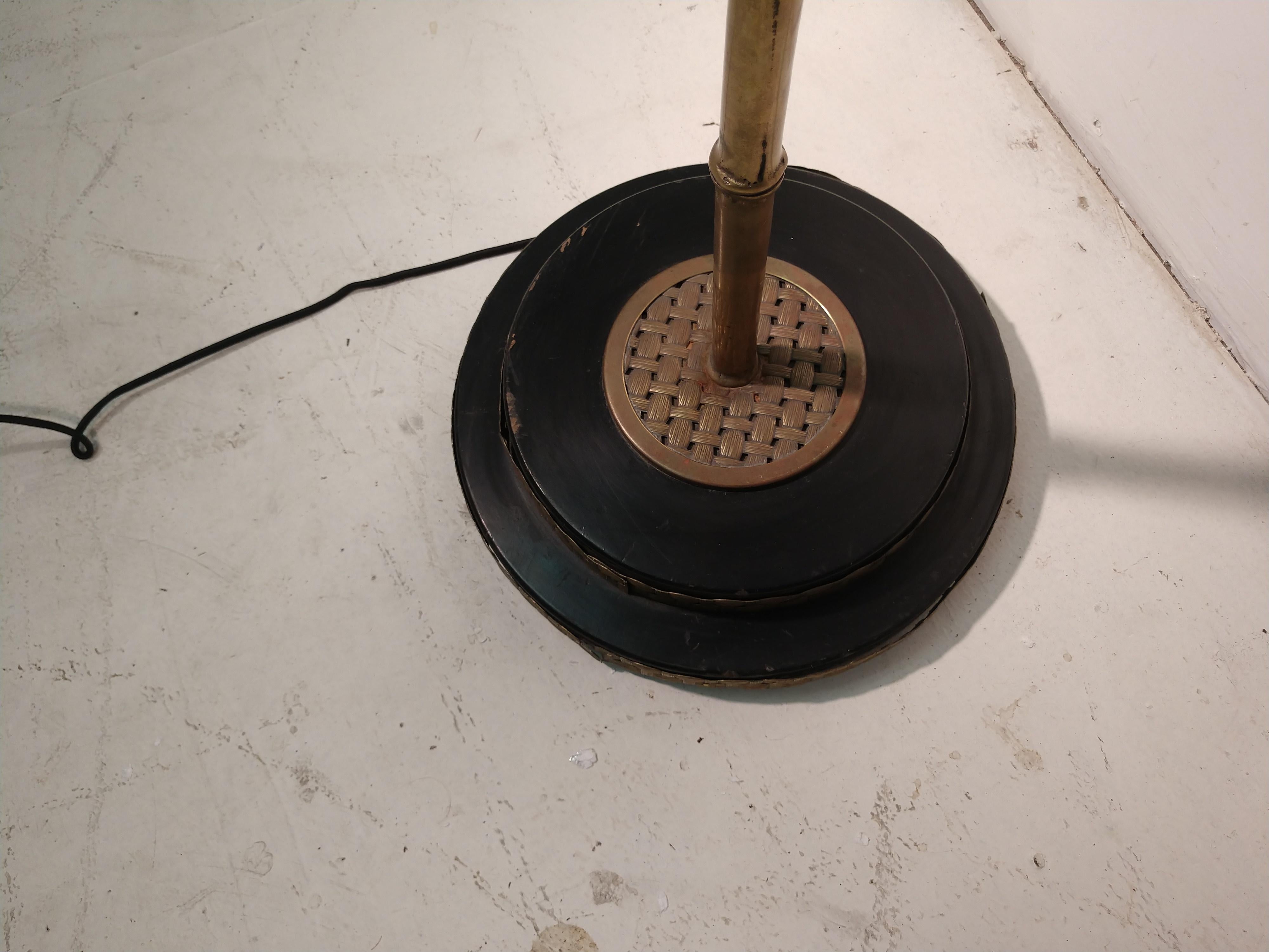 Mid Century Faux Bamboo Brass Floor Lamp by Frederic Cooper with Cast Brass Bird For Sale 1