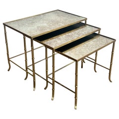 Faux-Bamboo Messing Nisttische mit Eglomized Spiegel Tops von Maison Baguès