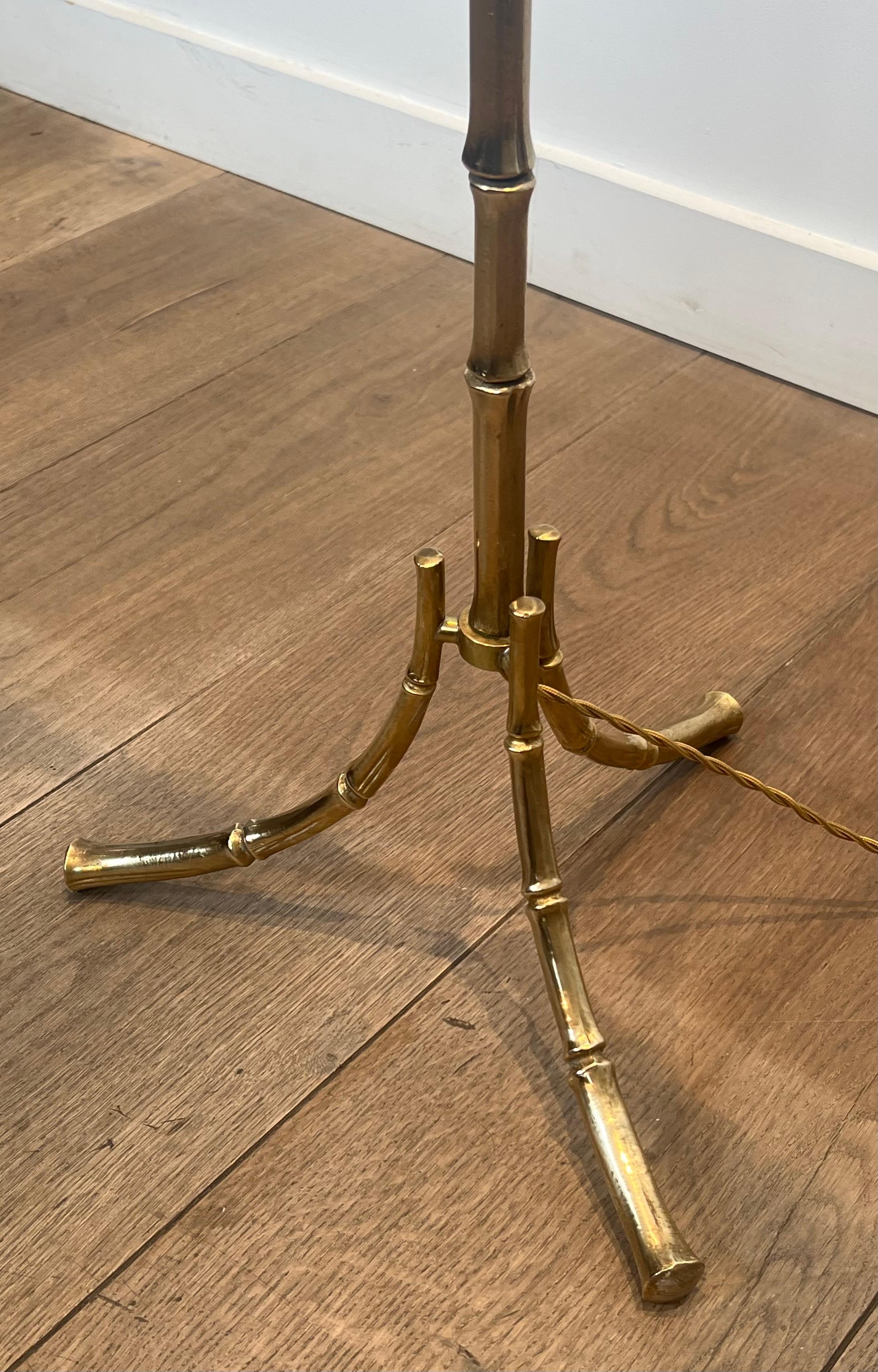 Lámpara de pie de imitación de bambú bronce de Maison Bagués en venta 8